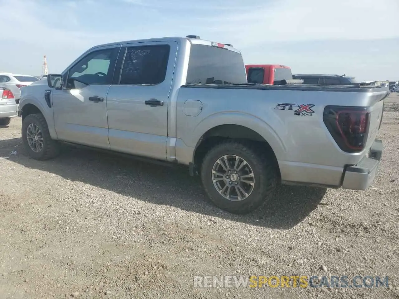 2 fotografías del automóvil dañado 1FTEW1EP1NKD63385 FORD F-150 2022