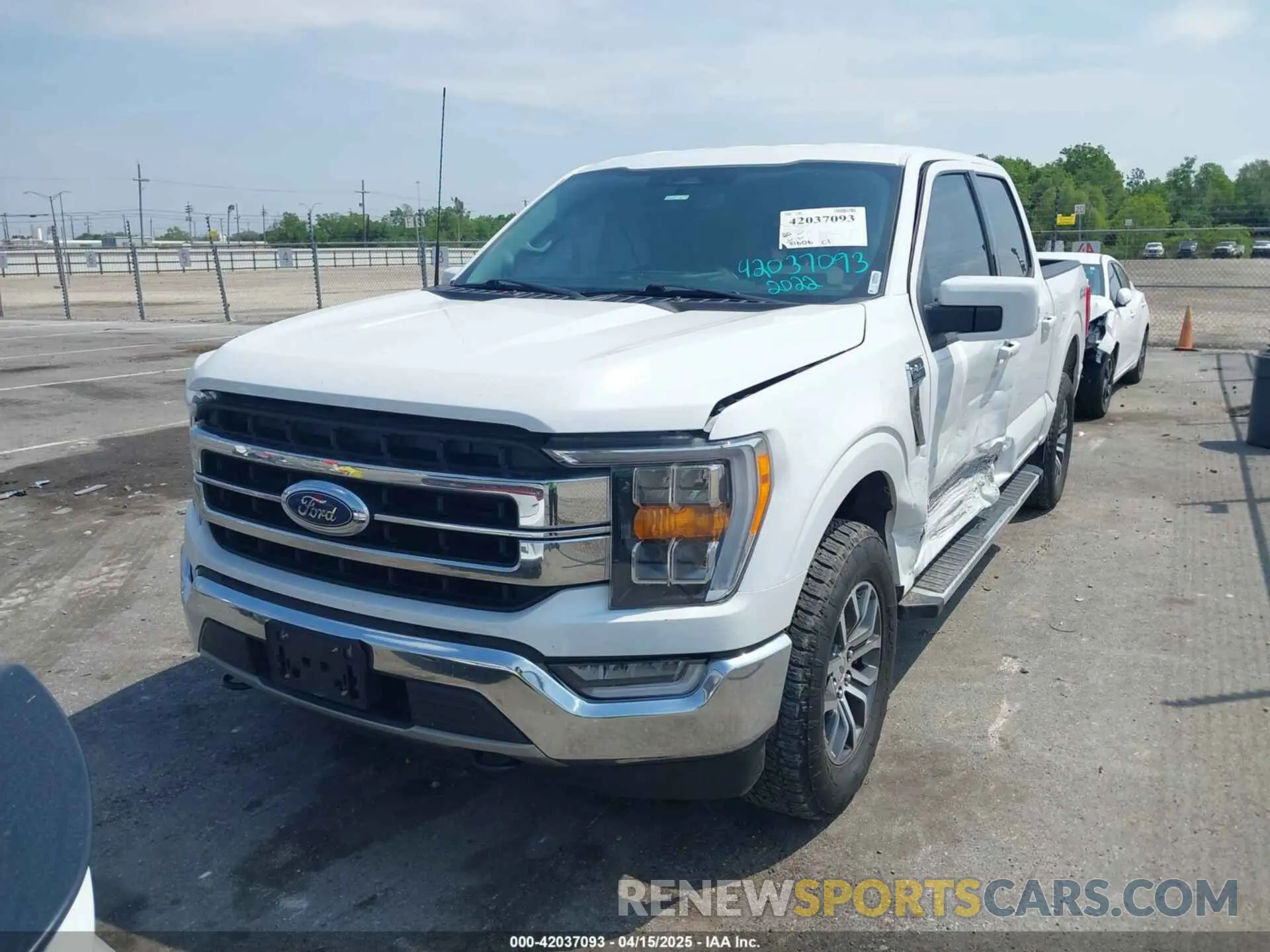 12 fotografías del automóvil dañado 1FTEW1EP1NKE36822 FORD F-150 2022