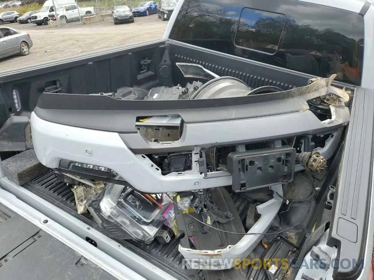 12 fotografías del automóvil dañado 1FTEW1EP4NKD16027 FORD F-150 2022