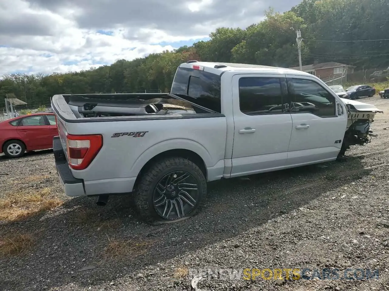 3 fotografías del automóvil dañado 1FTEW1EP4NKD16027 FORD F-150 2022