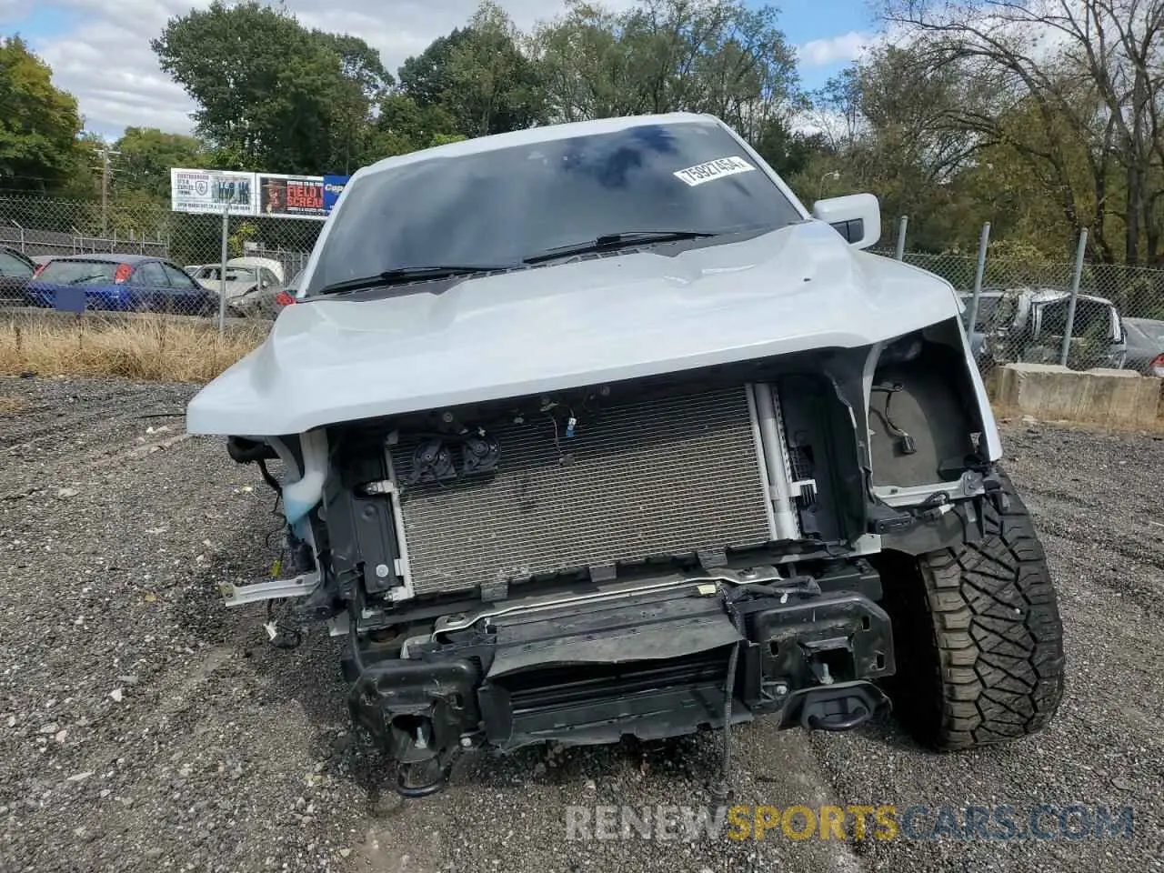 5 fotografías del automóvil dañado 1FTEW1EP4NKD16027 FORD F-150 2022