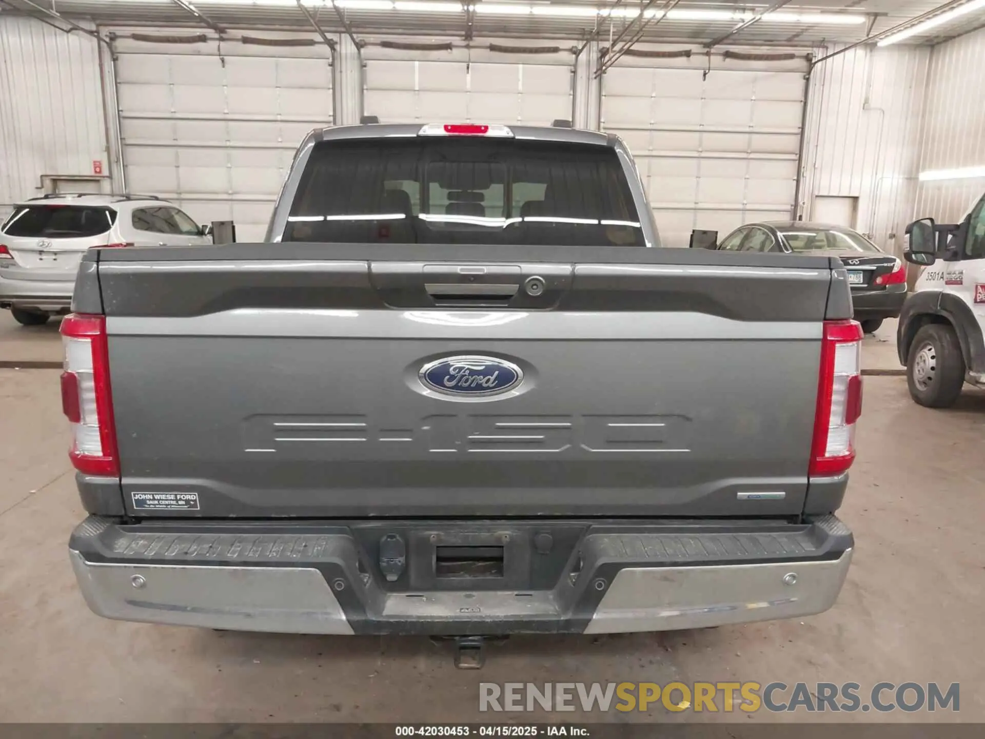 17 fotografías del automóvil dañado 1FTEW1EP4NKD40845 FORD F-150 2022