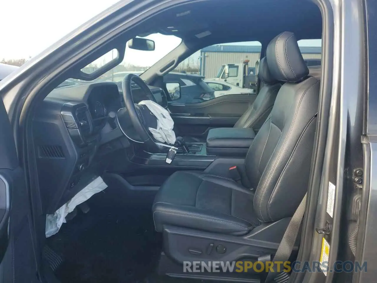 7 fotografías del automóvil dañado 1FTEW1EP5NFC20433 FORD F-150 2022