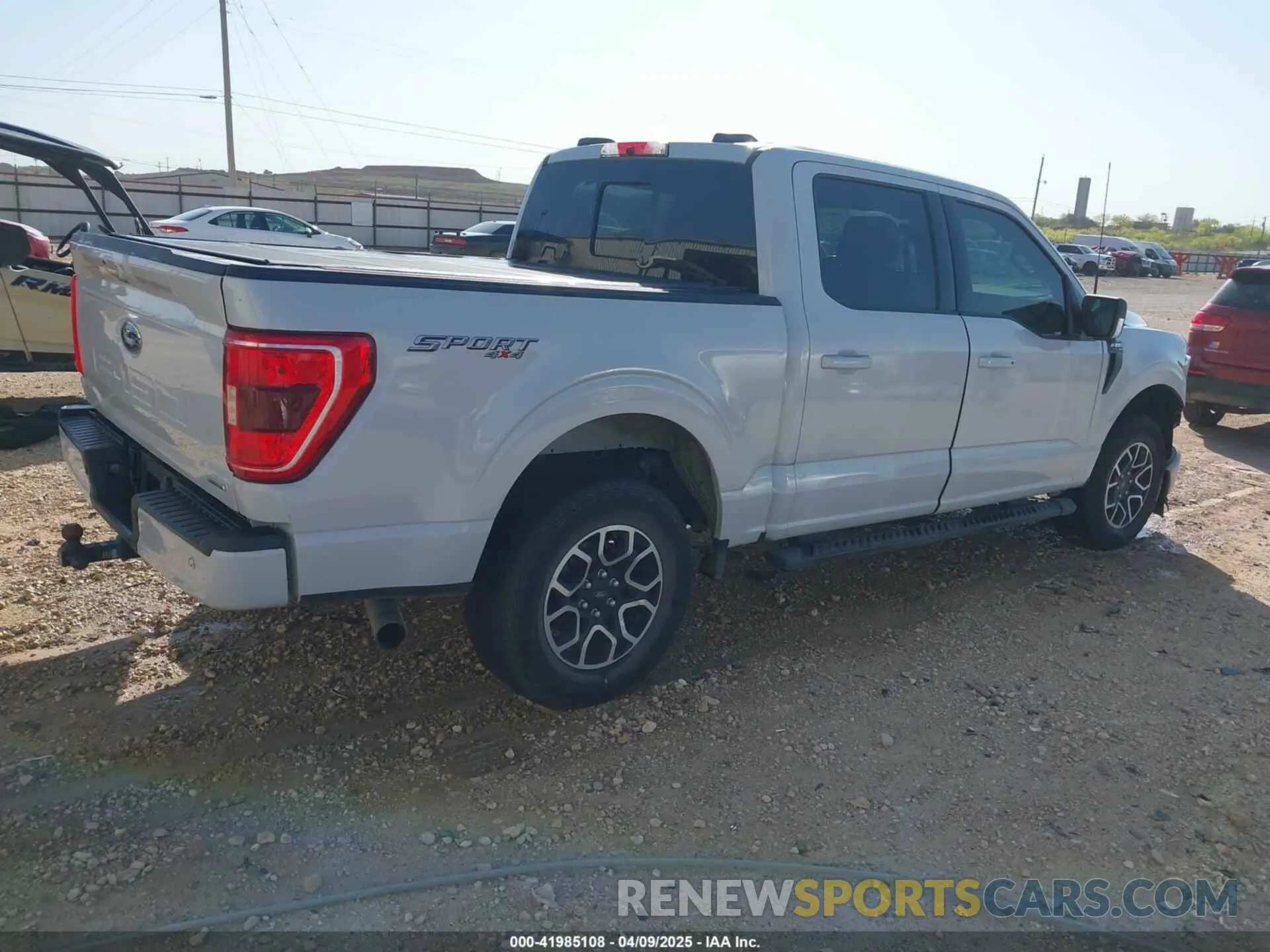 4 fotografías del automóvil dañado 1FTEW1EP6NKD68369 FORD F-150 2022