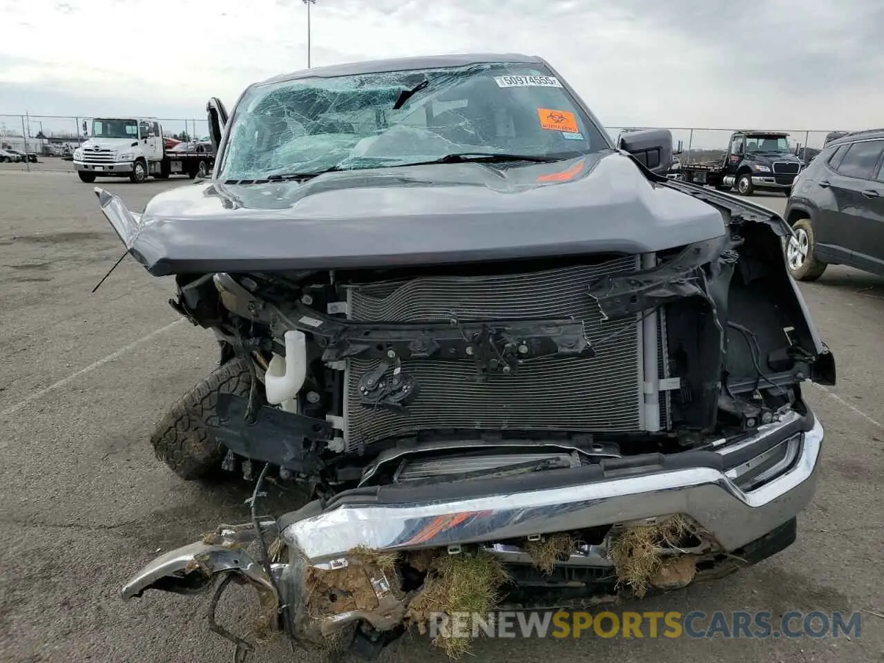 5 fotografías del automóvil dañado 1FTEW1EP7NKD37244 FORD F-150 2022