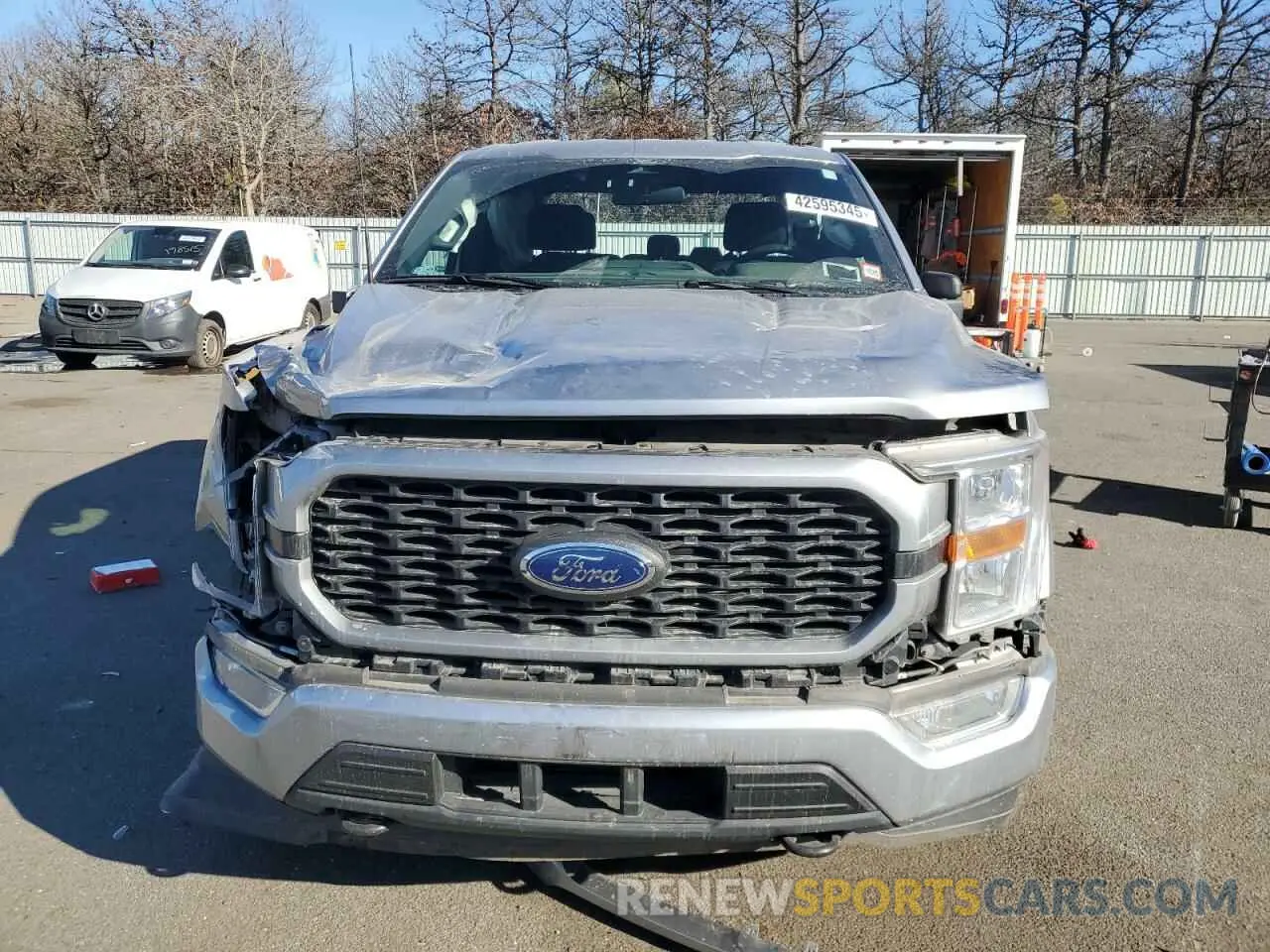 5 fotografías del automóvil dañado 1FTEW1EP7NKE39143 FORD F-150 2022