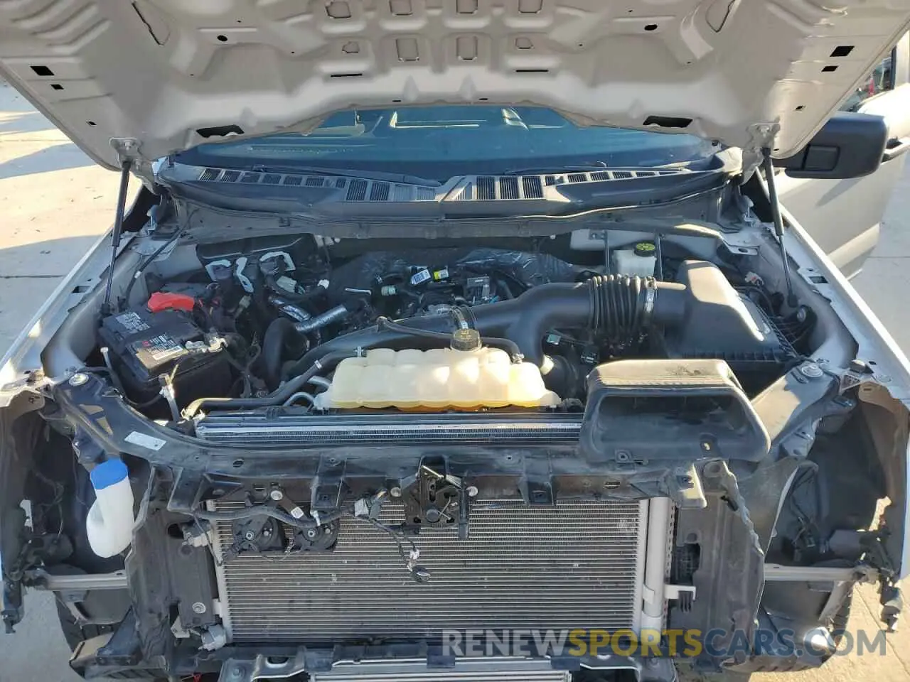 11 fotografías del automóvil dañado 1FTEW1EP9NKE35160 FORD F-150 2022