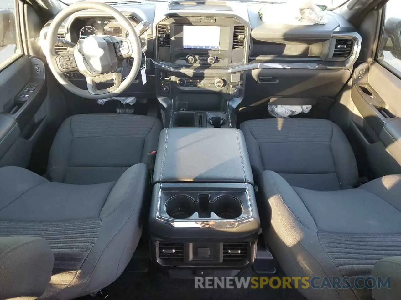 8 fotografías del automóvil dañado 1FTEW1EP9NKE35160 FORD F-150 2022