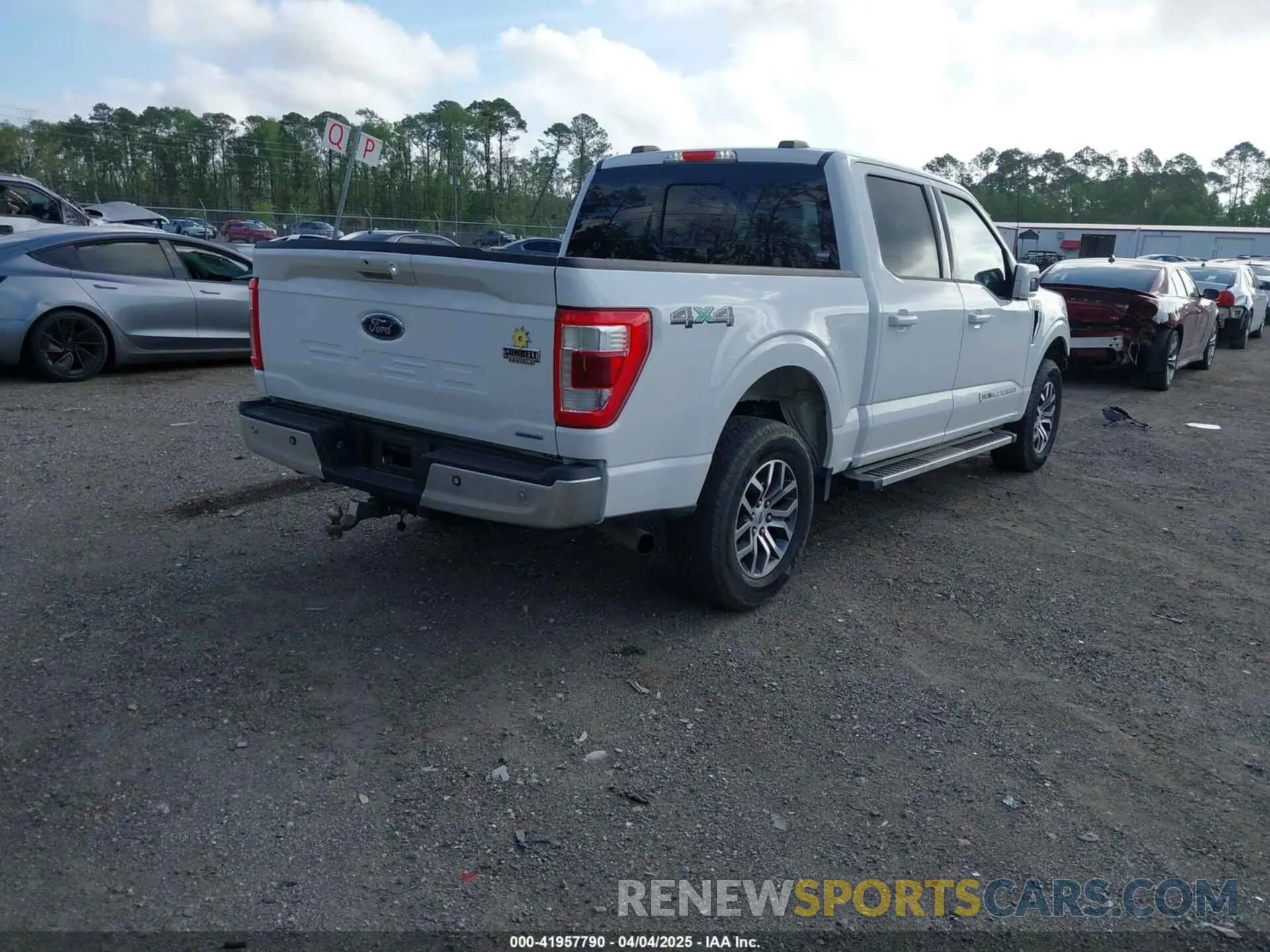 4 fotografías del automóvil dañado 1FTEW1EP9NKE36664 FORD F-150 2022