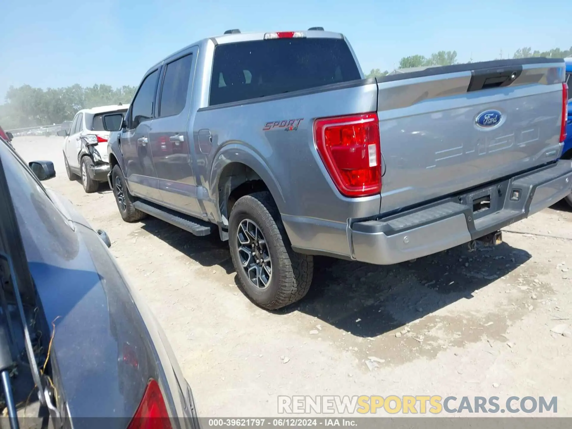 3 fotografías del automóvil dañado 1FTEW1EPXNFA55933 FORD F-150 2022