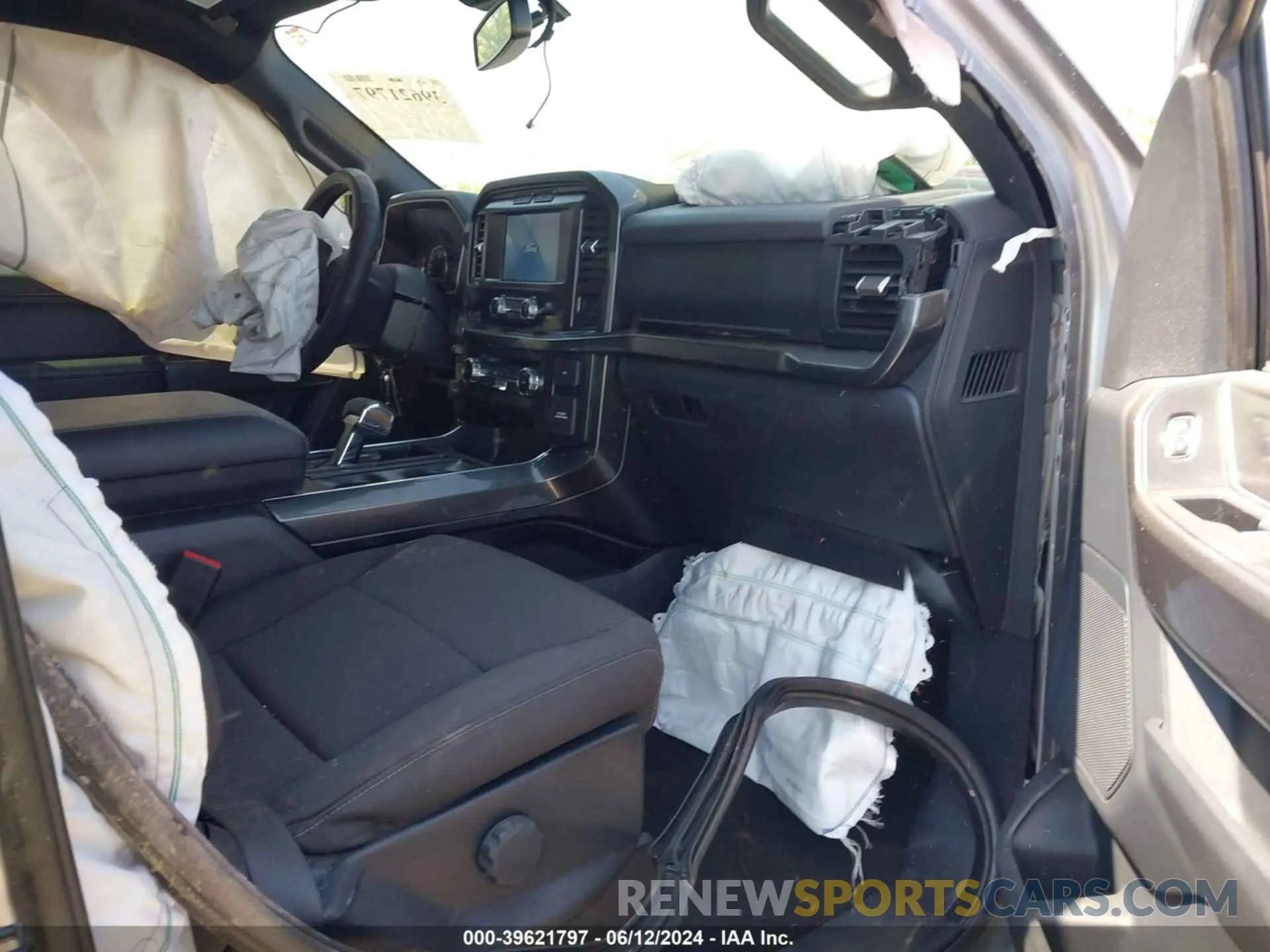 5 fotografías del automóvil dañado 1FTEW1EPXNFA55933 FORD F-150 2022