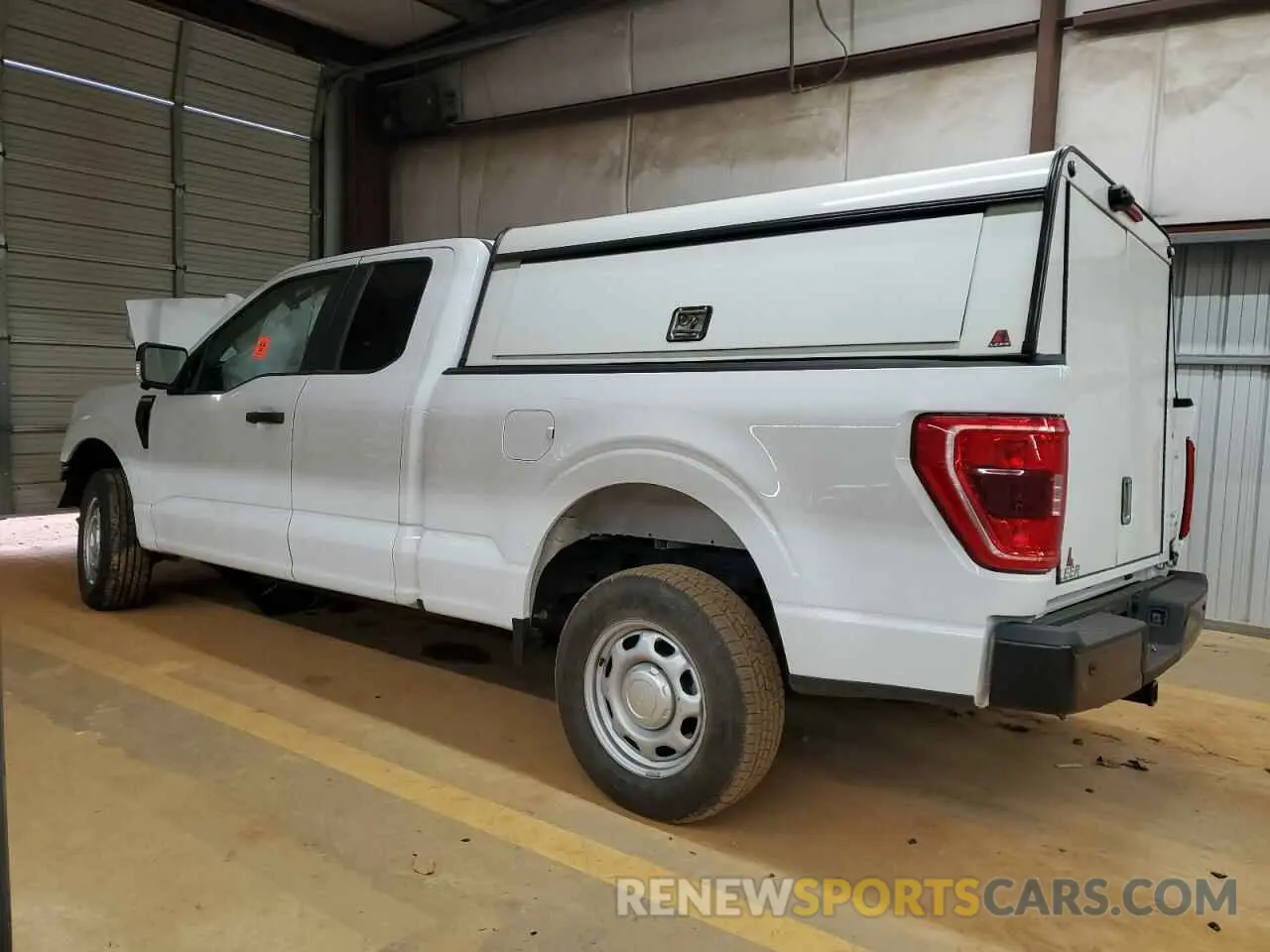 2 fotografías del automóvil dañado 1FTEX1CP5NKF07259 FORD F-150 2022