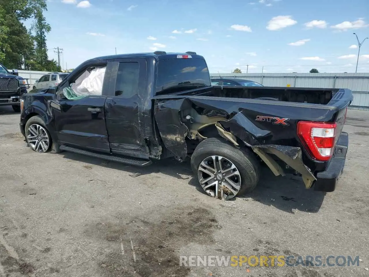 2 fotografías del automóvil dañado 1FTEX1CP7NKE68769 FORD F-150 2022