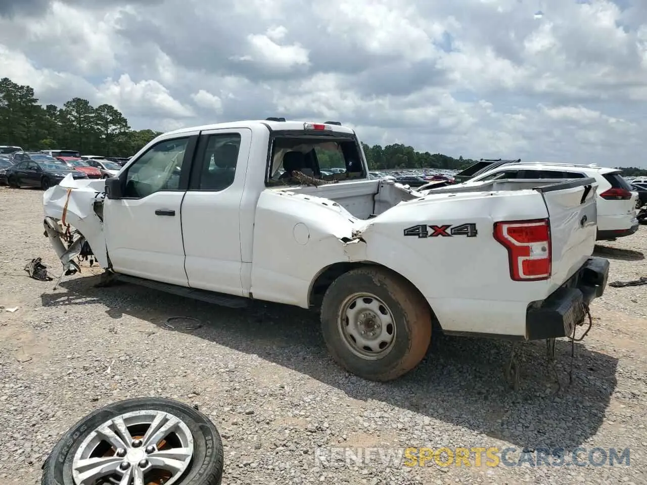 2 fotografías del automóvil dañado 1FTEX1EB2NKE47152 FORD F-150 2022