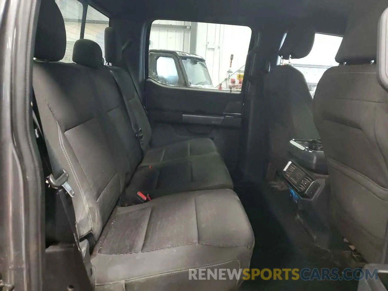 10 fotografías del automóvil dañado 1FTFW1E50NFB68972 FORD F-150 2022