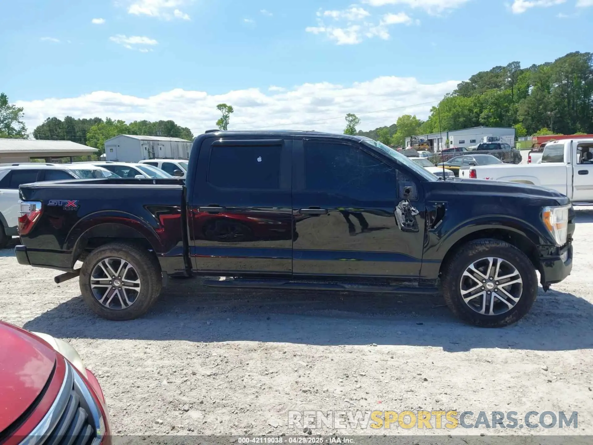 13 fotografías del automóvil dañado 1FTFW1E51NFA19292 FORD F-150 2022