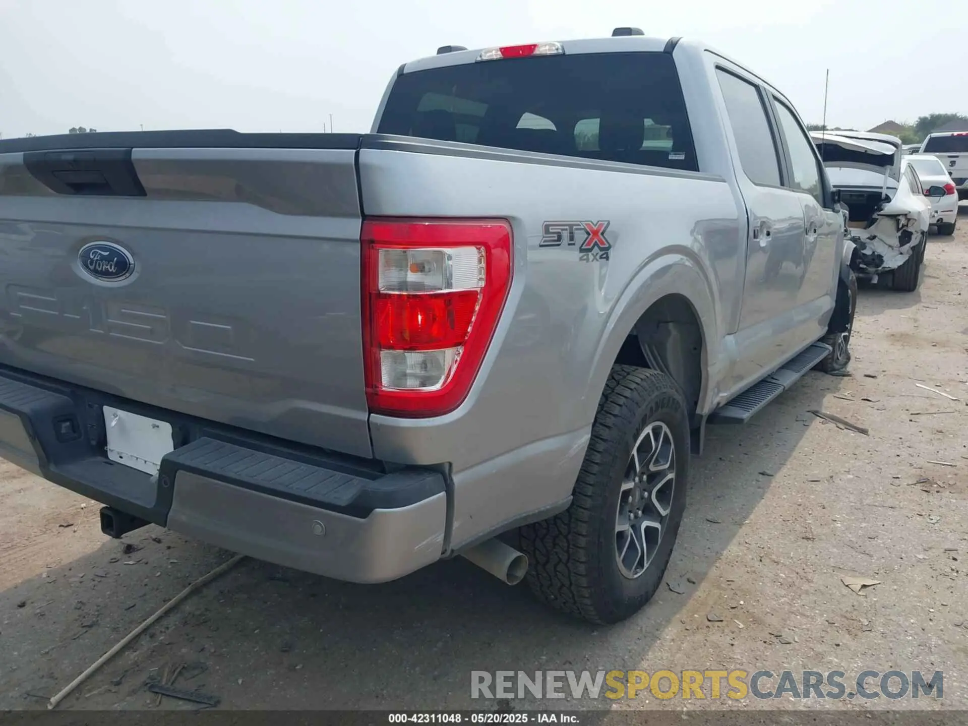 4 fotografías del automóvil dañado 1FTFW1E52NFA73233 FORD F-150 2022