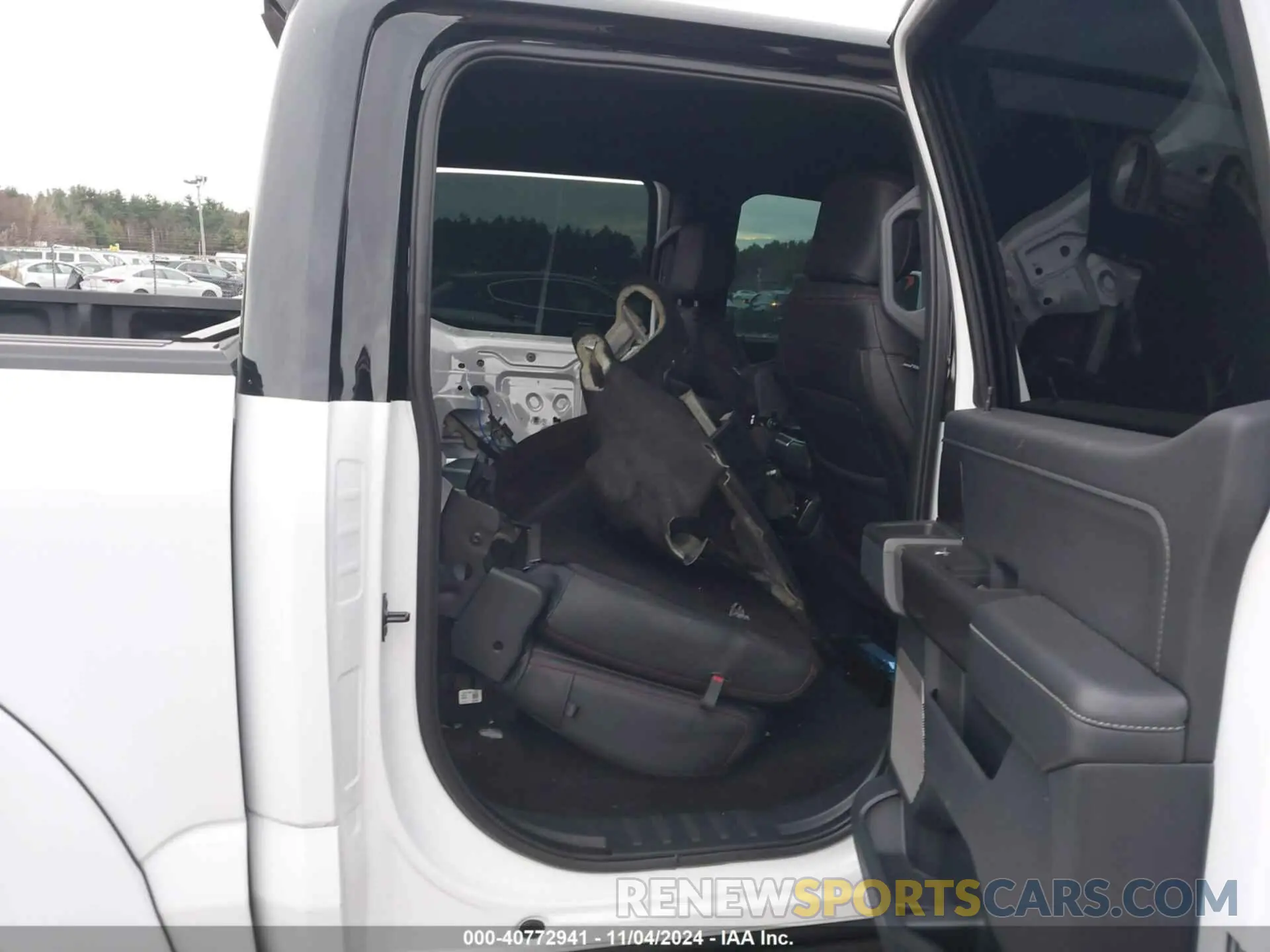 8 fotografías del automóvil dañado 1FTFW1E52NFA81221 FORD F-150 2022
