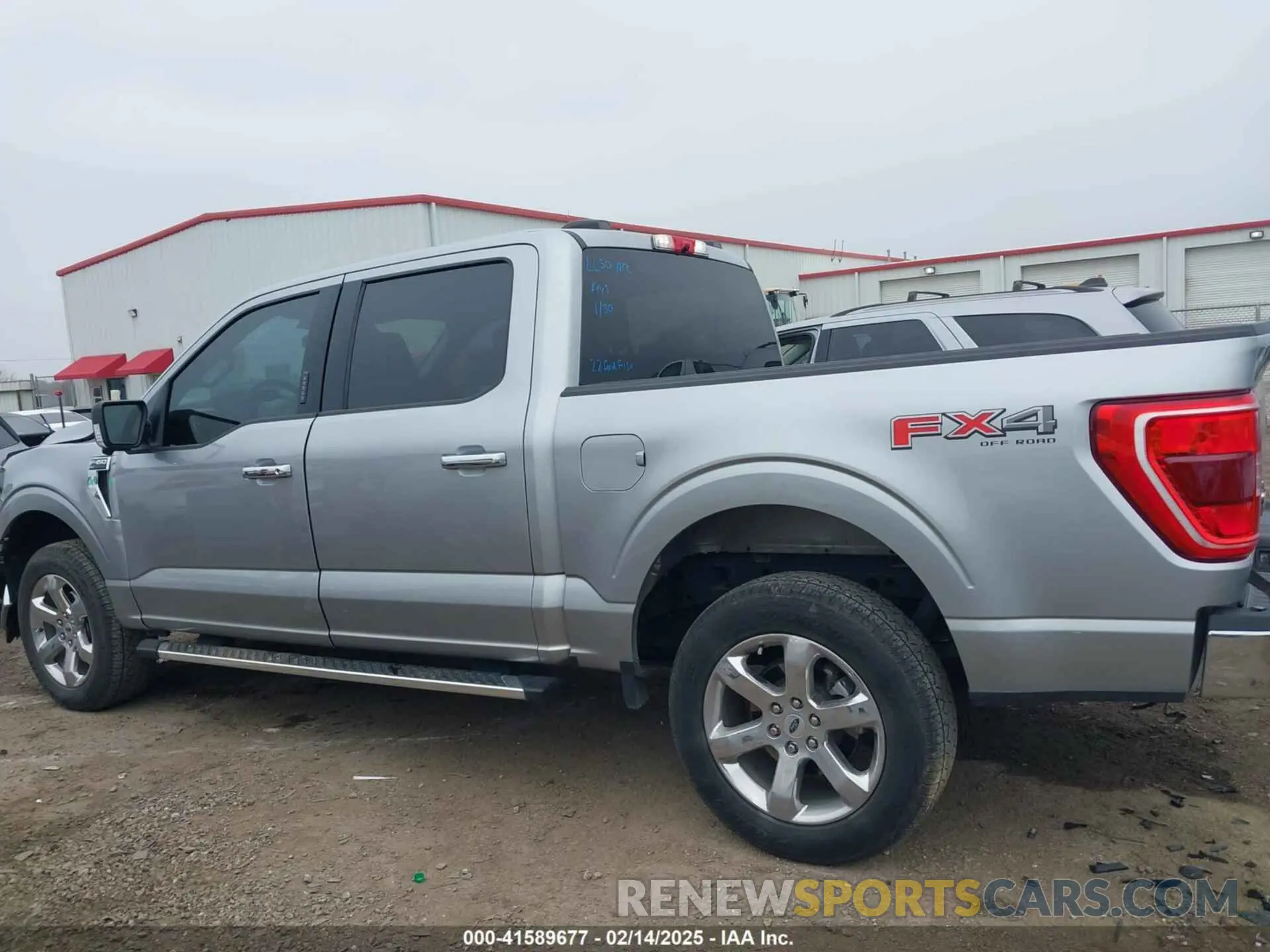 15 fotografías del automóvil dañado 1FTFW1E53NKD55940 FORD F-150 2022