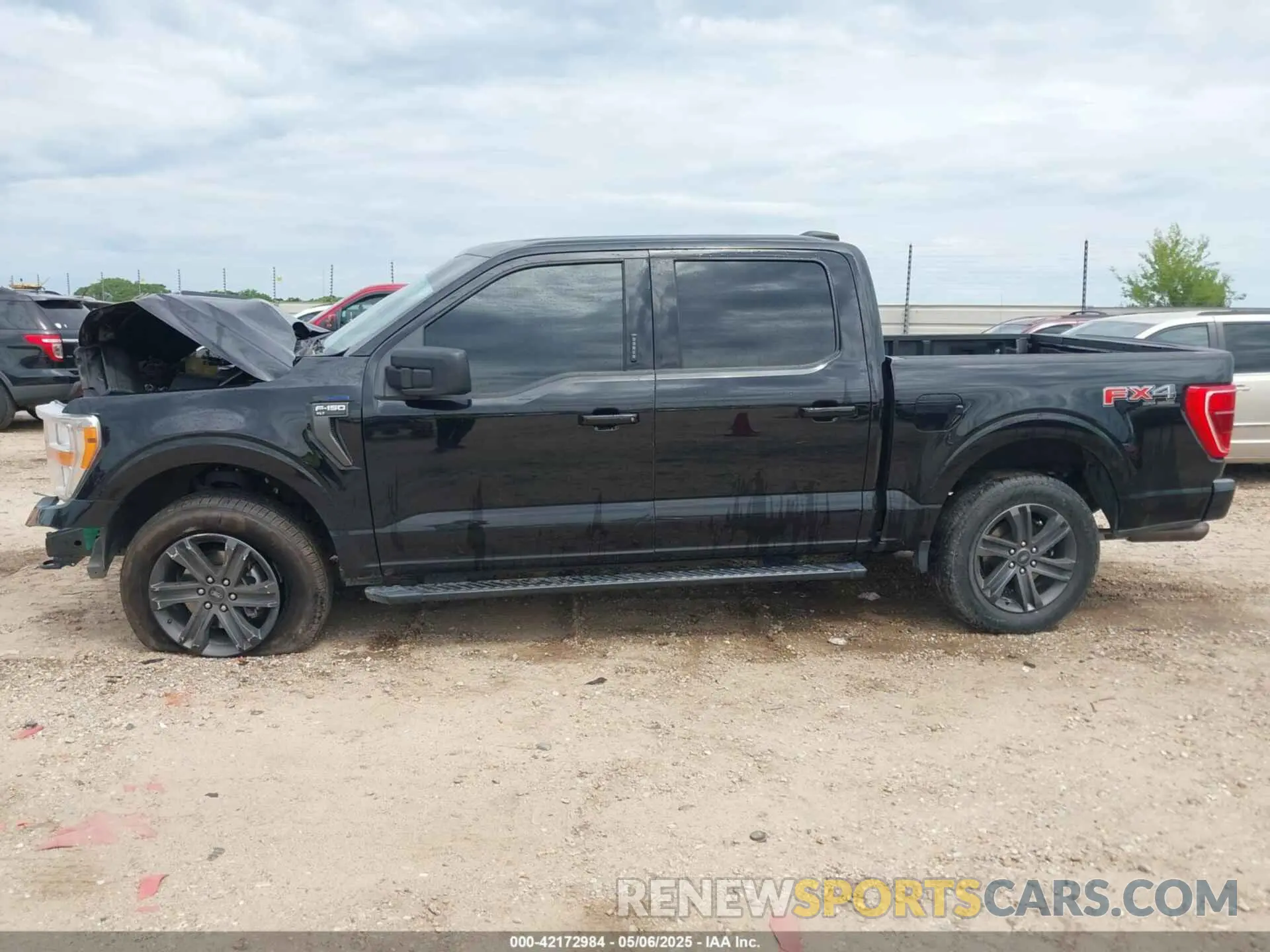 14 fotografías del automóvil dañado 1FTFW1E54NKD48785 FORD F-150 2022