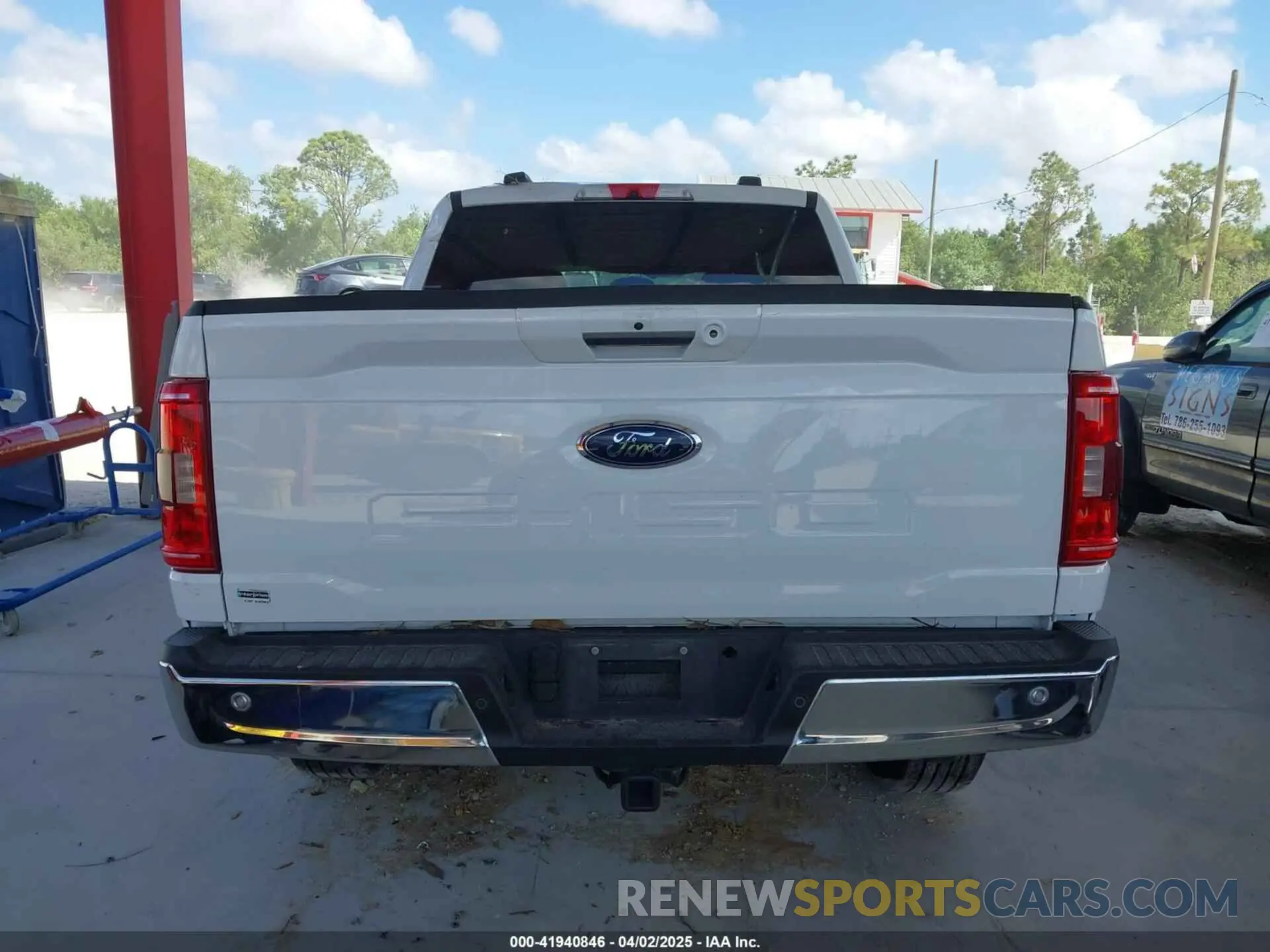 17 fotografías del automóvil dañado 1FTFW1E55NFB73942 FORD F-150 2022