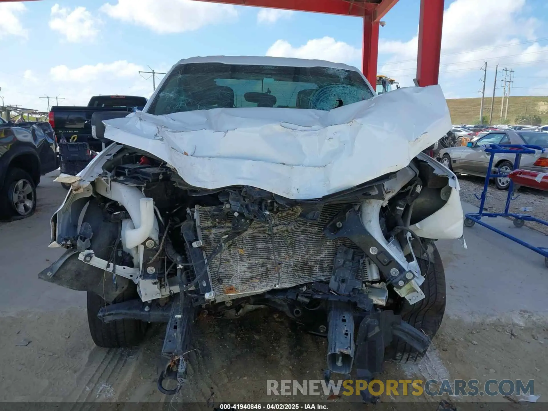 6 fotografías del automóvil dañado 1FTFW1E55NFB73942 FORD F-150 2022