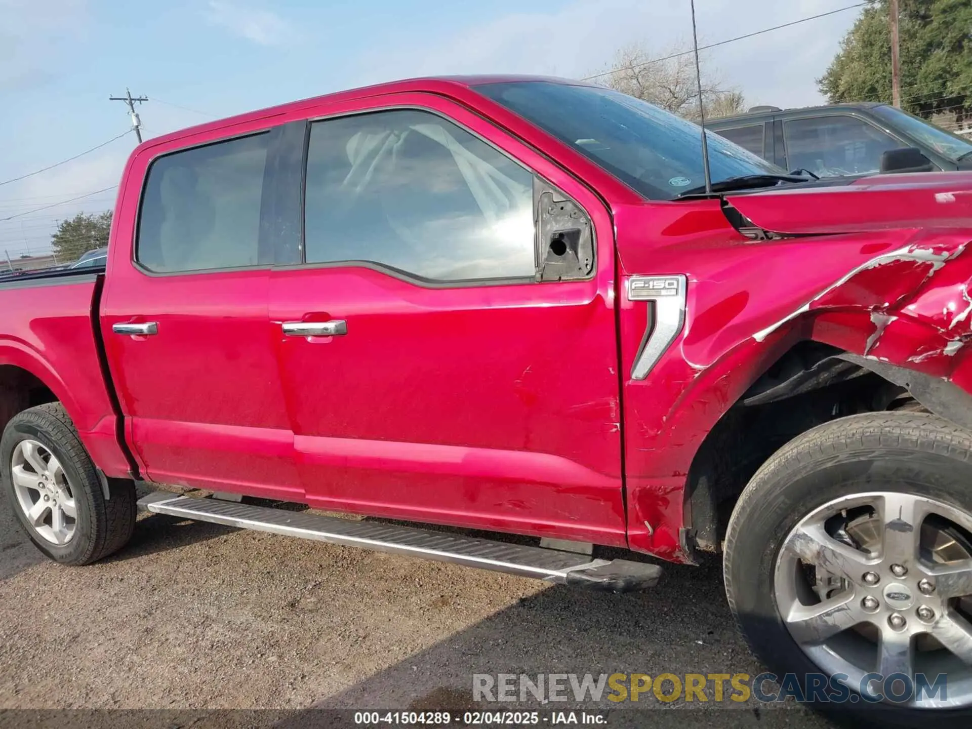 14 fotografías del automóvil dañado 1FTFW1E56NKD21104 FORD F-150 2022
