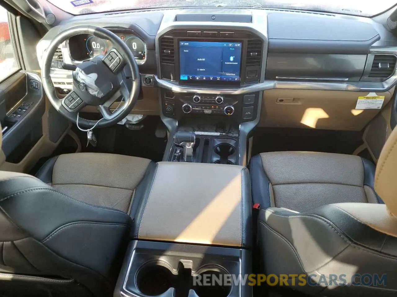 8 fotografías del automóvil dañado 1FTFW1E57NKE53207 FORD F-150 2022