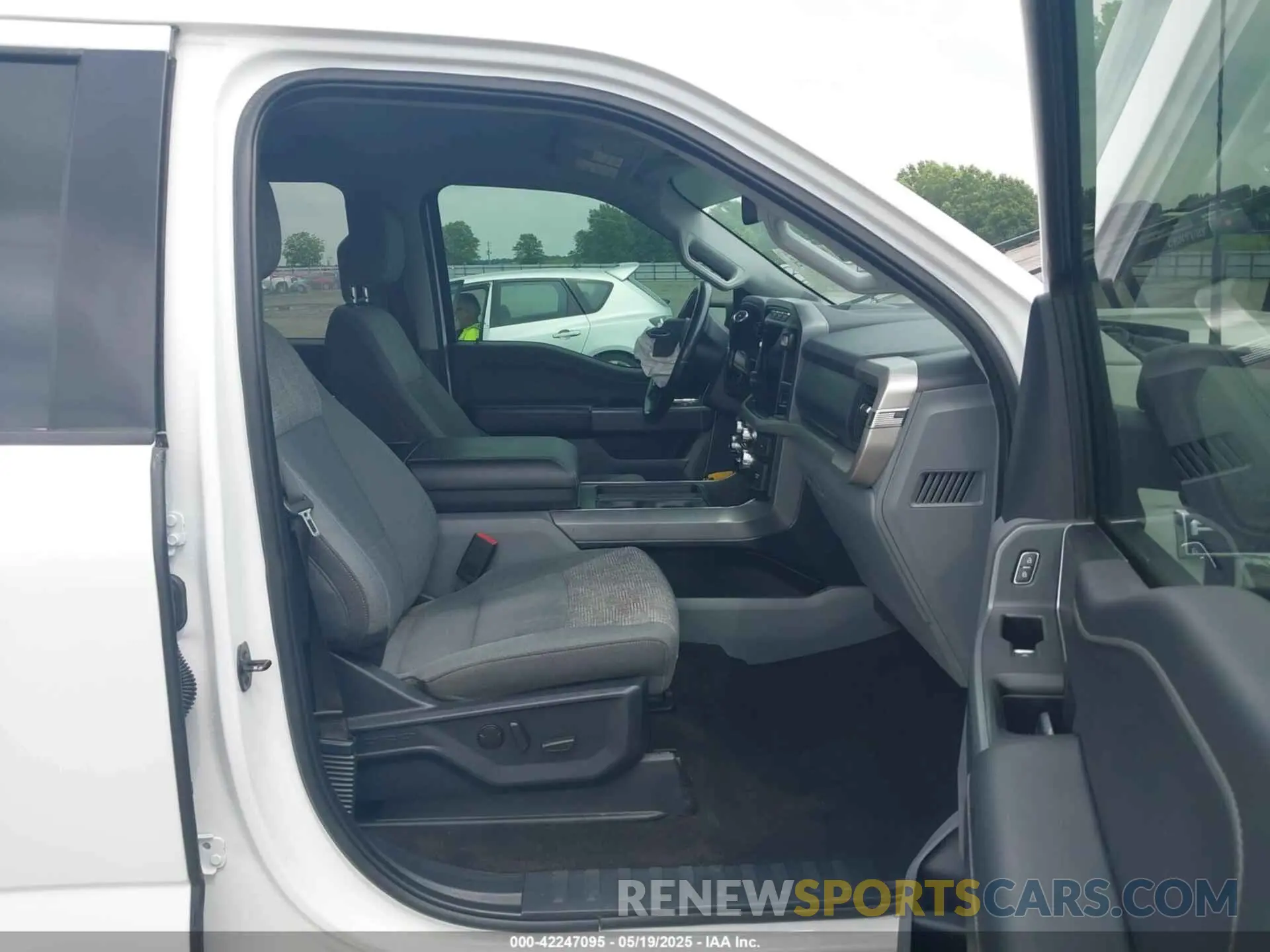 5 fotografías del automóvil dañado 1FTFW1E58NFA24019 FORD F-150 2022