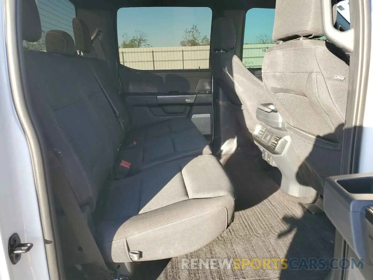11 fotografías del automóvil dañado 1FTFW1E59NFA04488 FORD F-150 2022