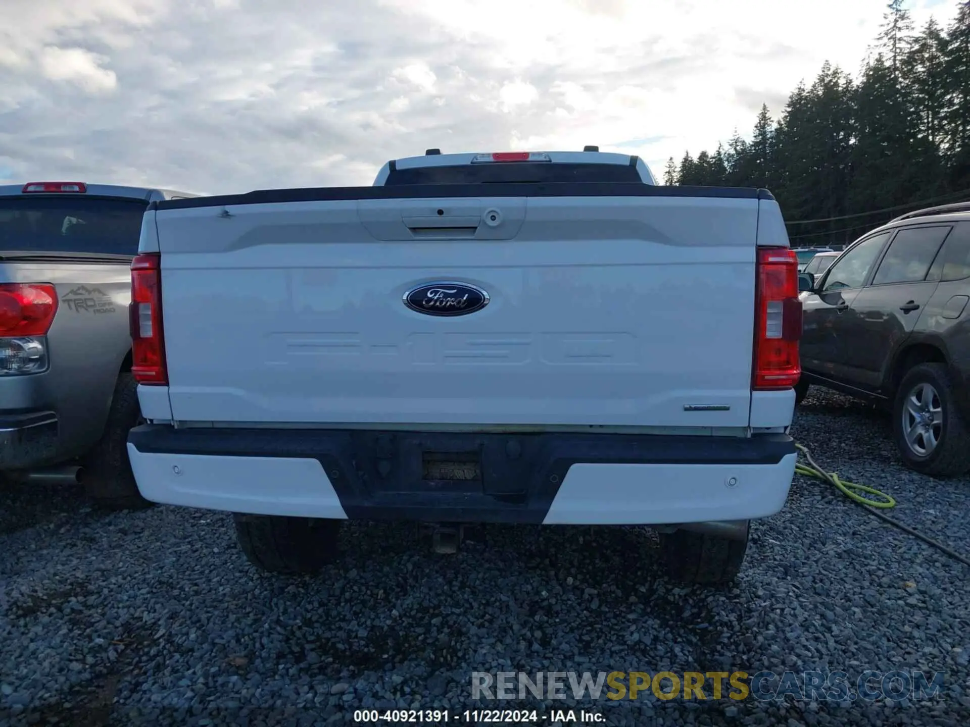 16 fotografías del automóvil dañado 1FTFW1E81NKD12885 FORD F-150 2022