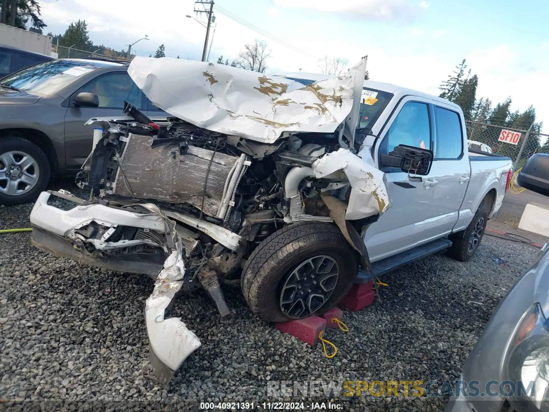 2 fotografías del automóvil dañado 1FTFW1E81NKD12885 FORD F-150 2022