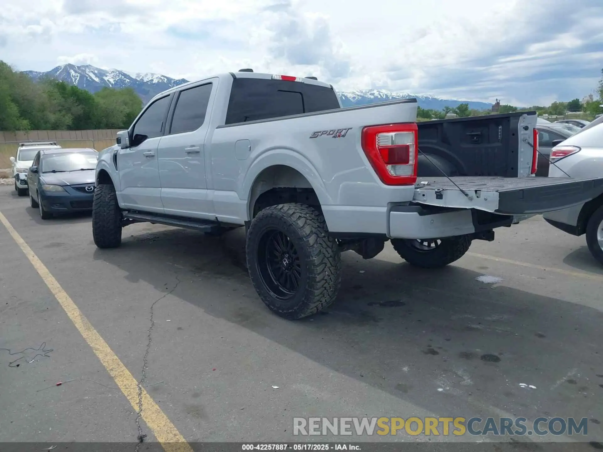 3 fotografías del automóvil dañado 1FTFW1E82NKE30430 FORD F-150 2022