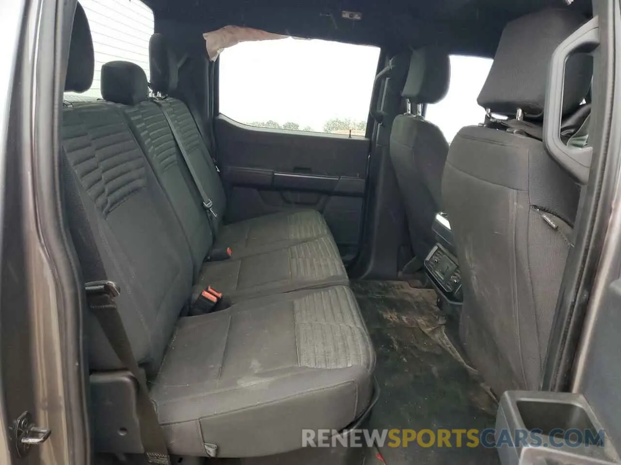 10 fotografías del automóvil dañado 1FTFW1E83NFB65624 FORD F-150 2022