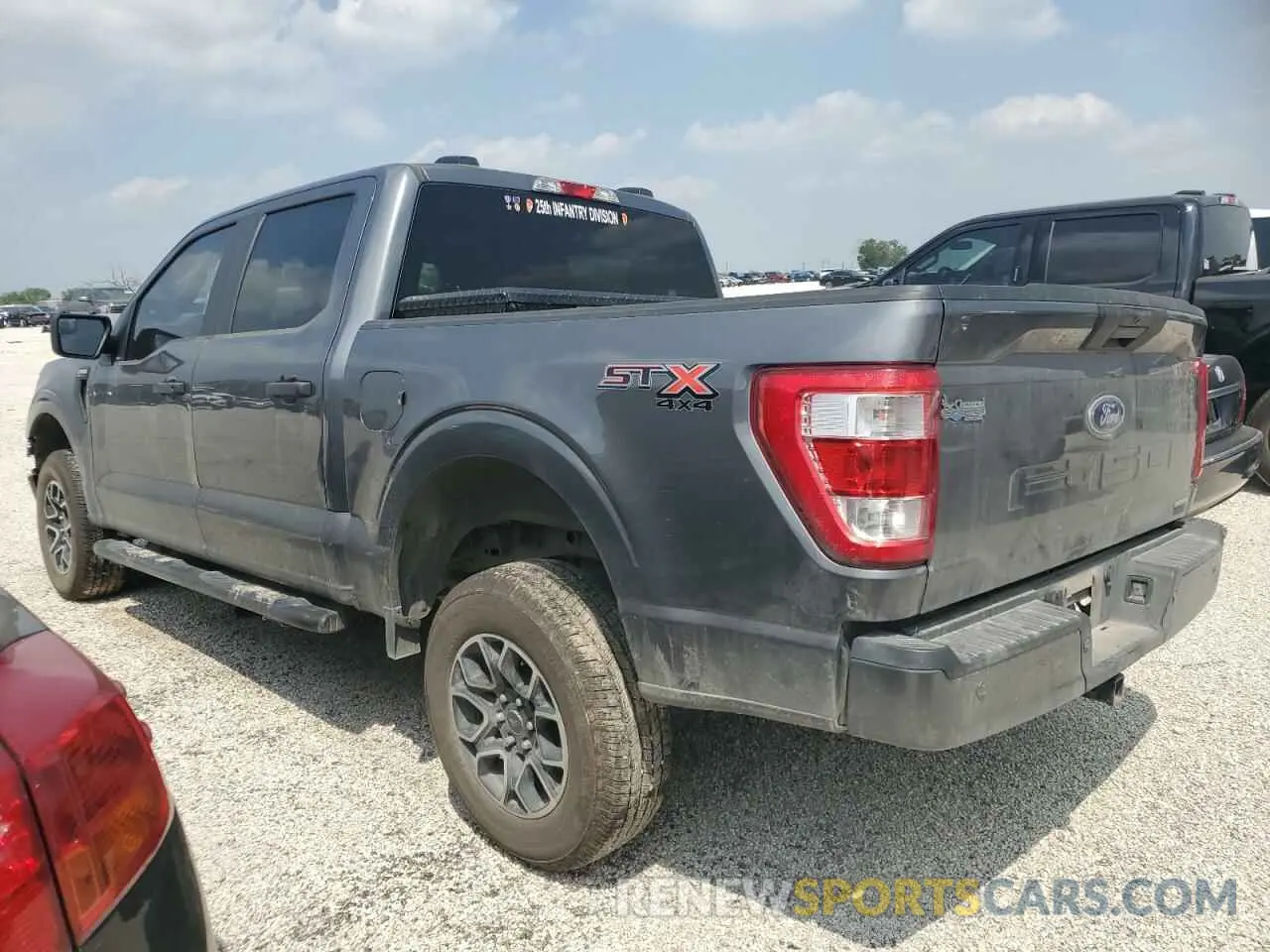 2 fotografías del automóvil dañado 1FTFW1E83NFB65624 FORD F-150 2022