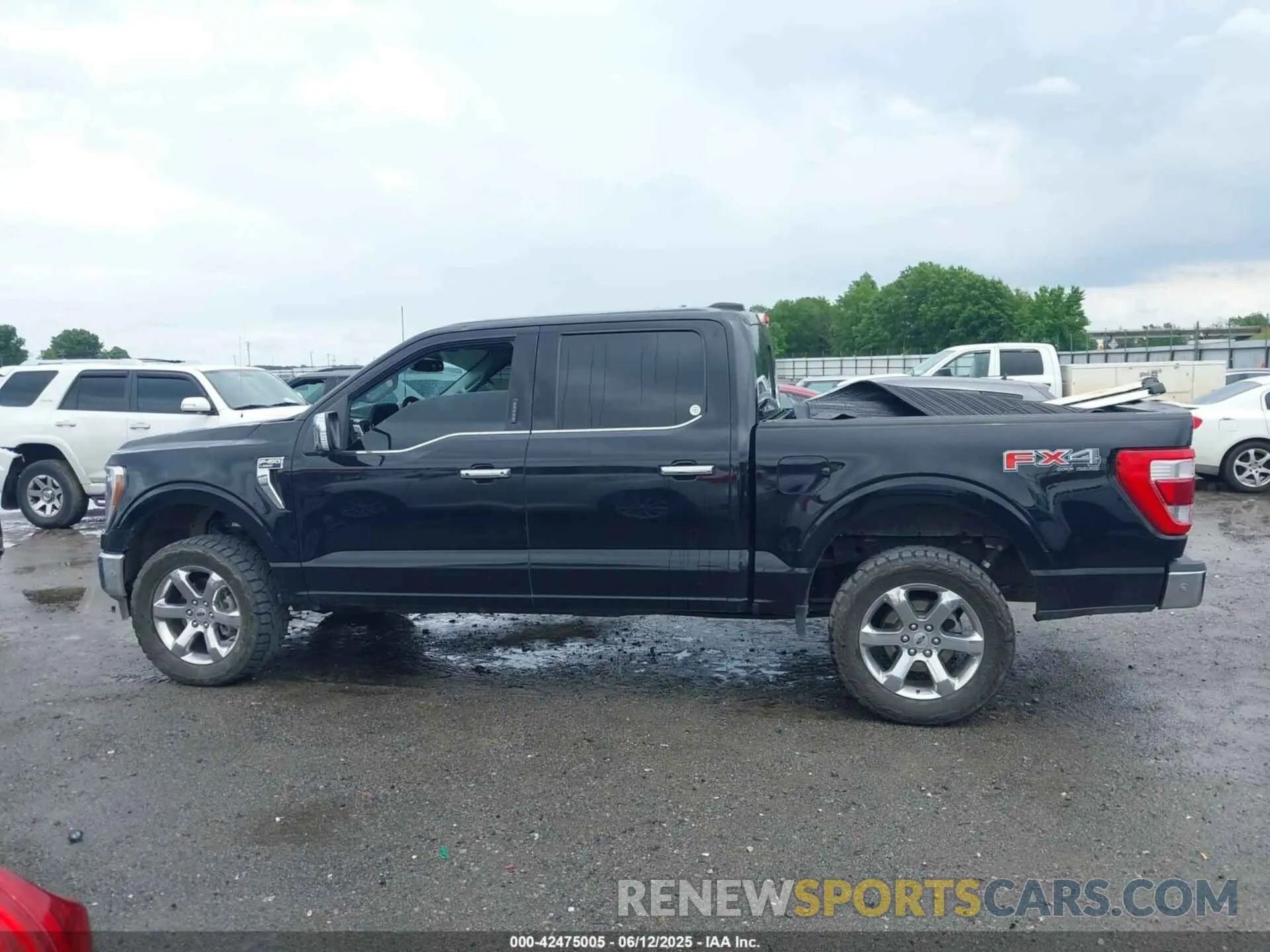 15 fotografías del automóvil dañado 1FTFW1E83NKD93680 FORD F-150 2022