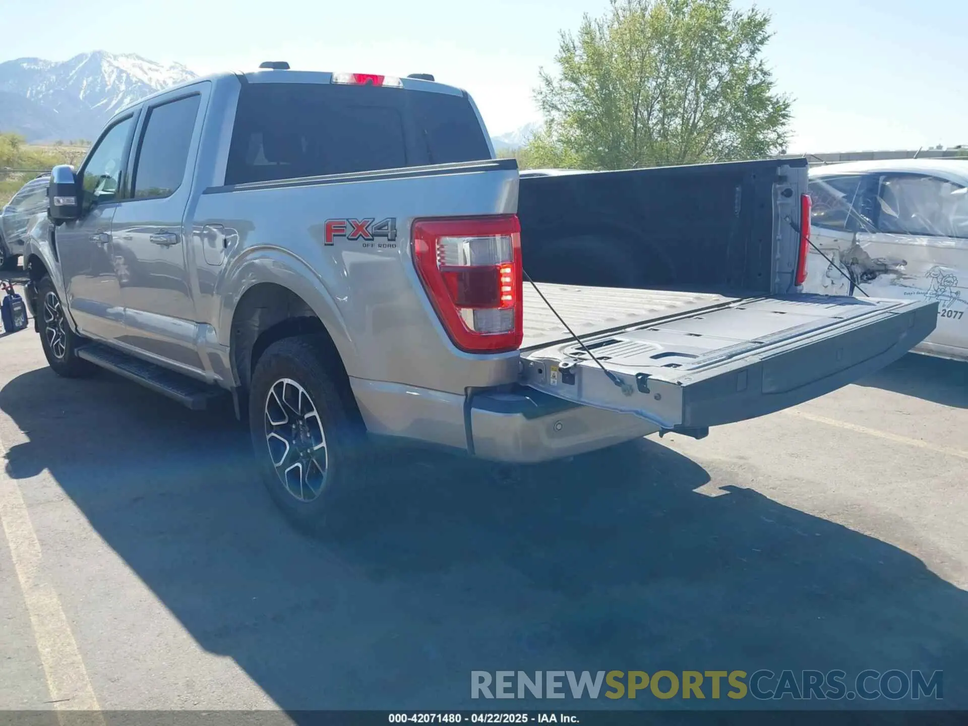 3 fotografías del automóvil dañado 1FTFW1E84NFC32330 FORD F-150 2022