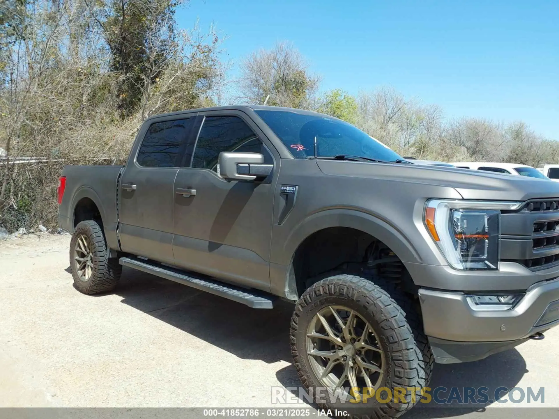 13 fotografías del automóvil dañado 1FTFW1E85NFB18918 FORD F-150 2022