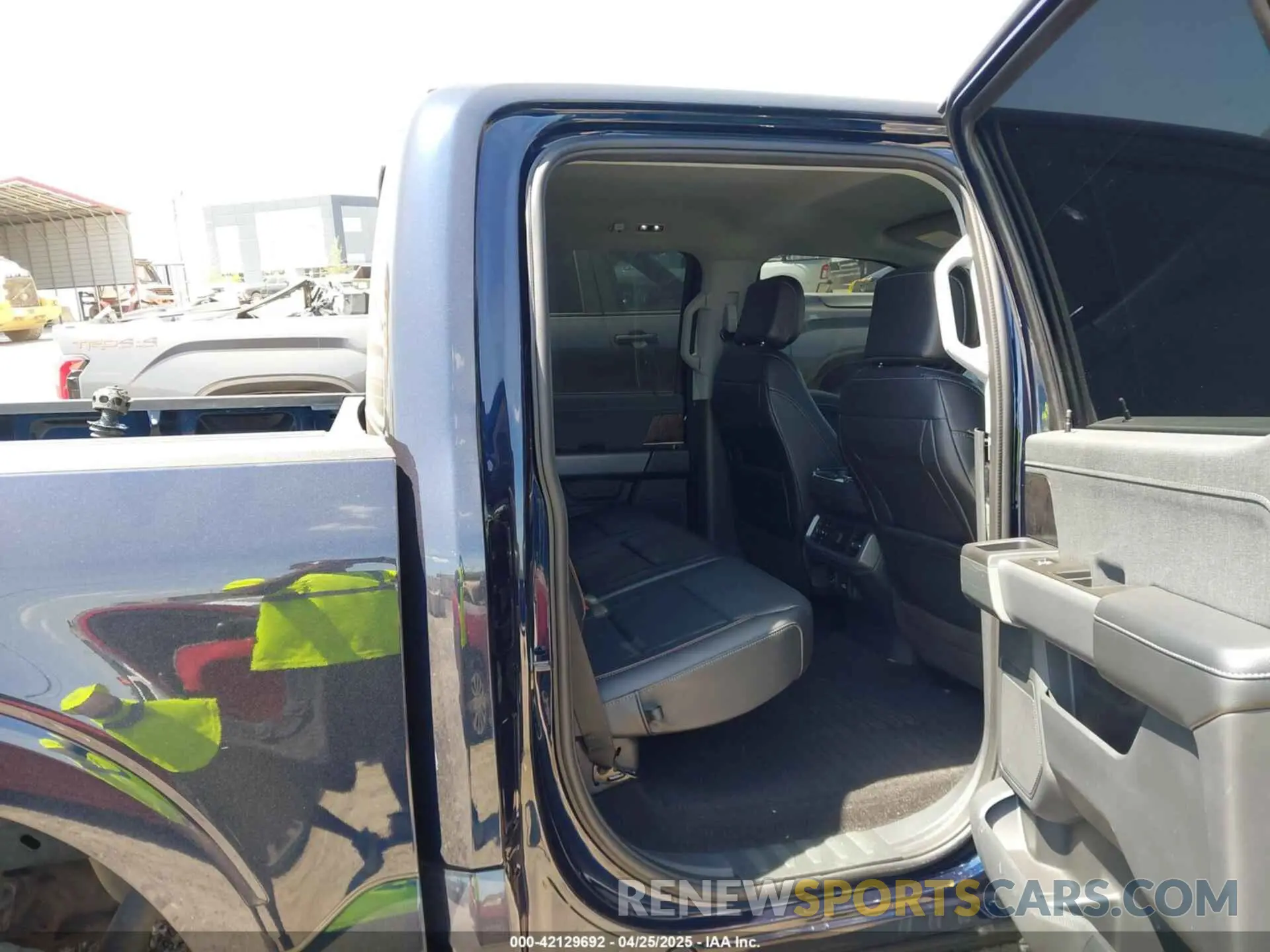 8 fotografías del automóvil dañado 1FTFW1E86NFC43829 FORD F-150 2022