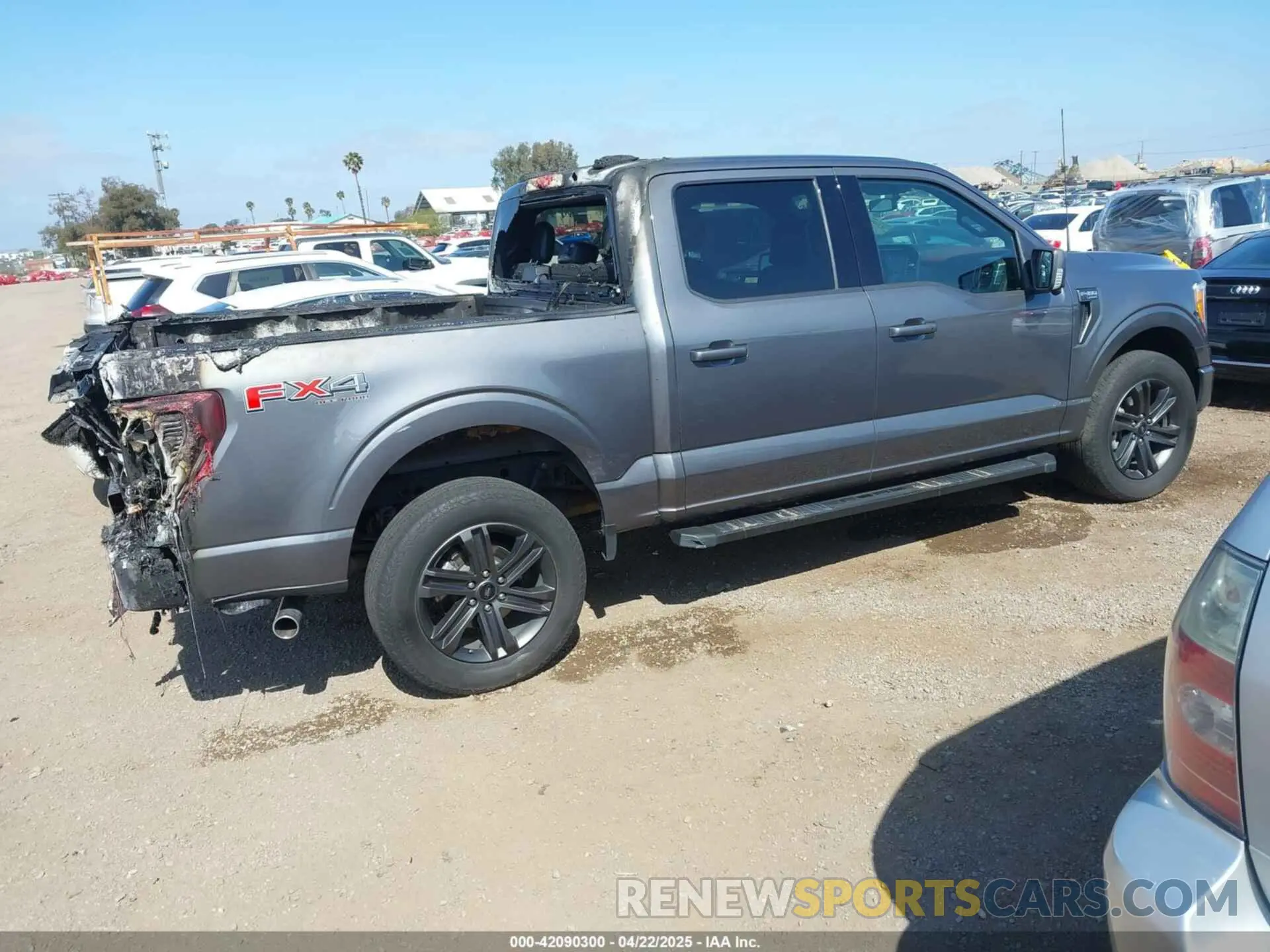 13 fotografías del automóvil dañado 1FTFW1E87NFB94124 FORD F-150 2022