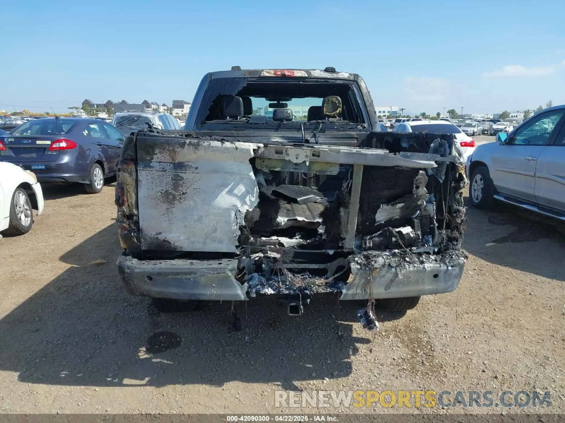 16 fotografías del automóvil dañado 1FTFW1E87NFB94124 FORD F-150 2022