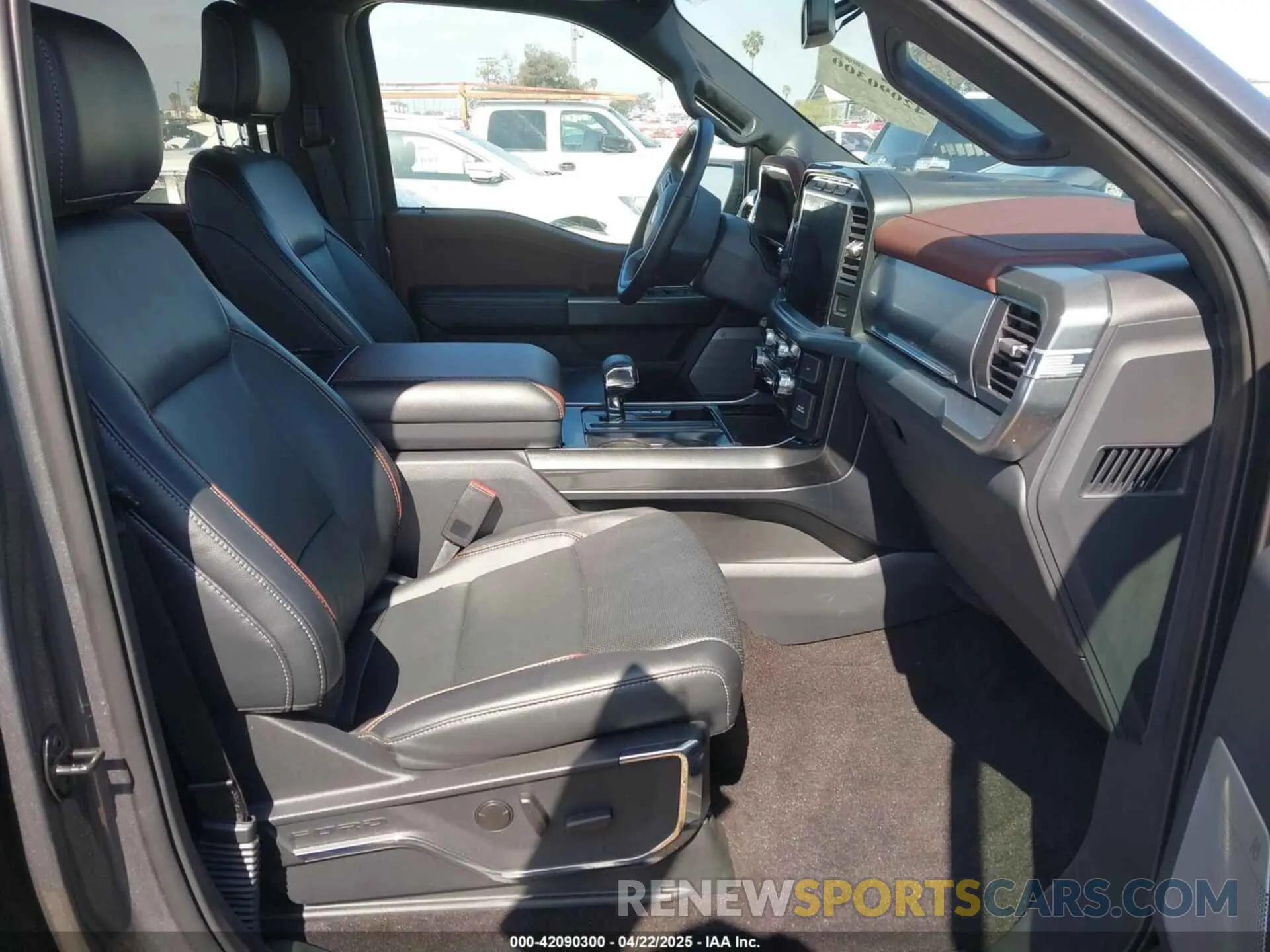 5 fotografías del automóvil dañado 1FTFW1E87NFB94124 FORD F-150 2022