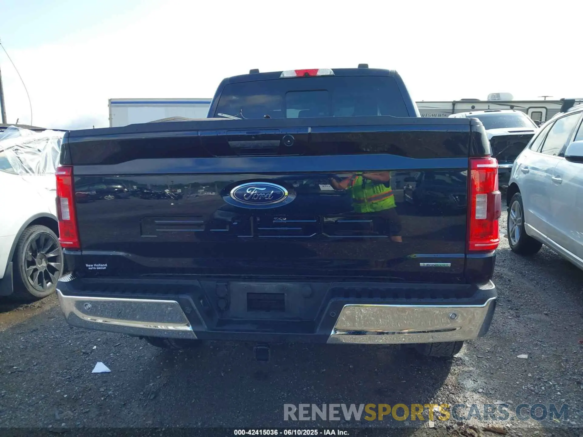 16 fotografías del automóvil dañado 1FTFW1E87NKD31330 FORD F-150 2022
