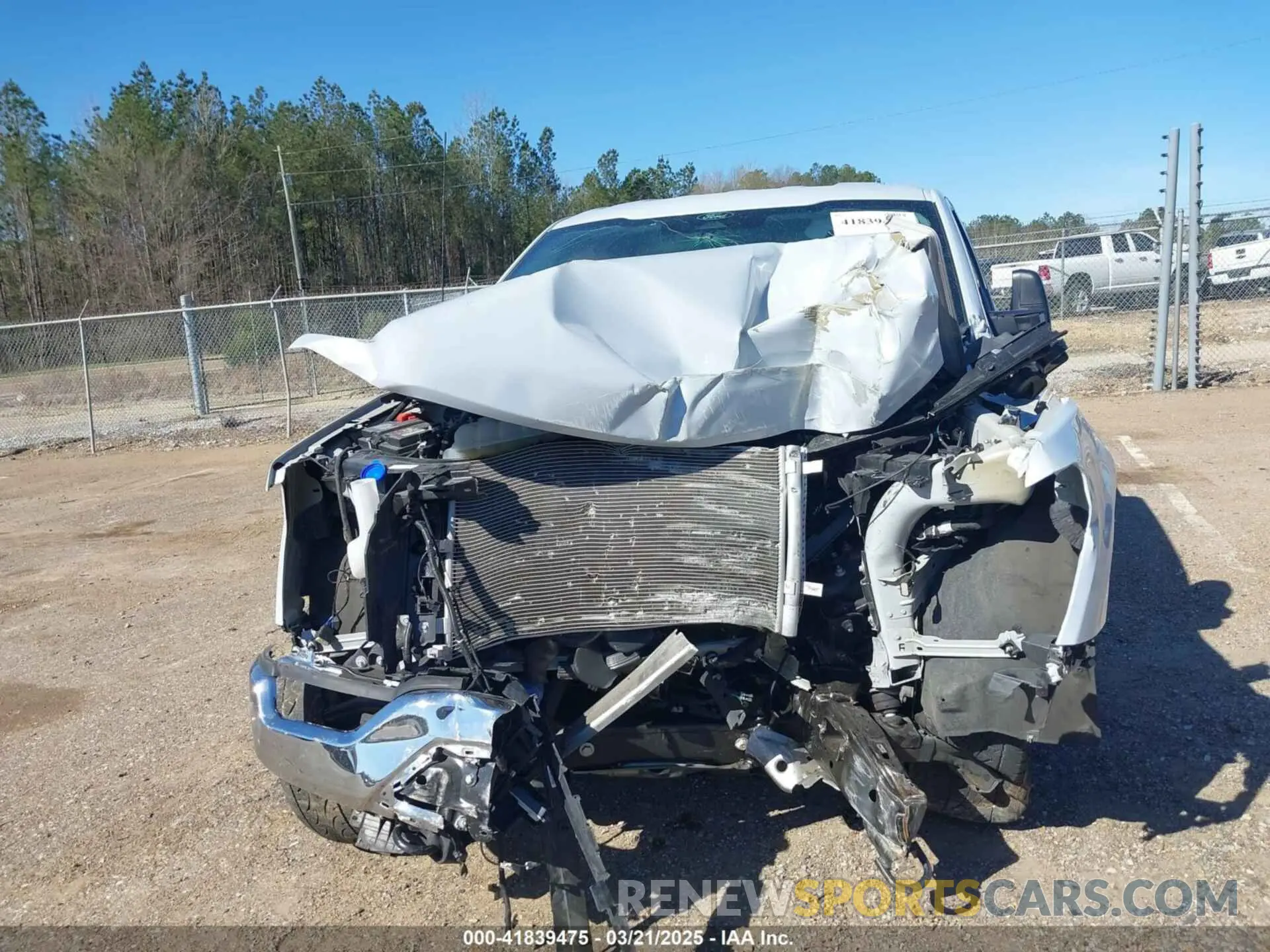 13 fotografías del automóvil dañado 1FTFW1E88NKE75193 FORD F-150 2022