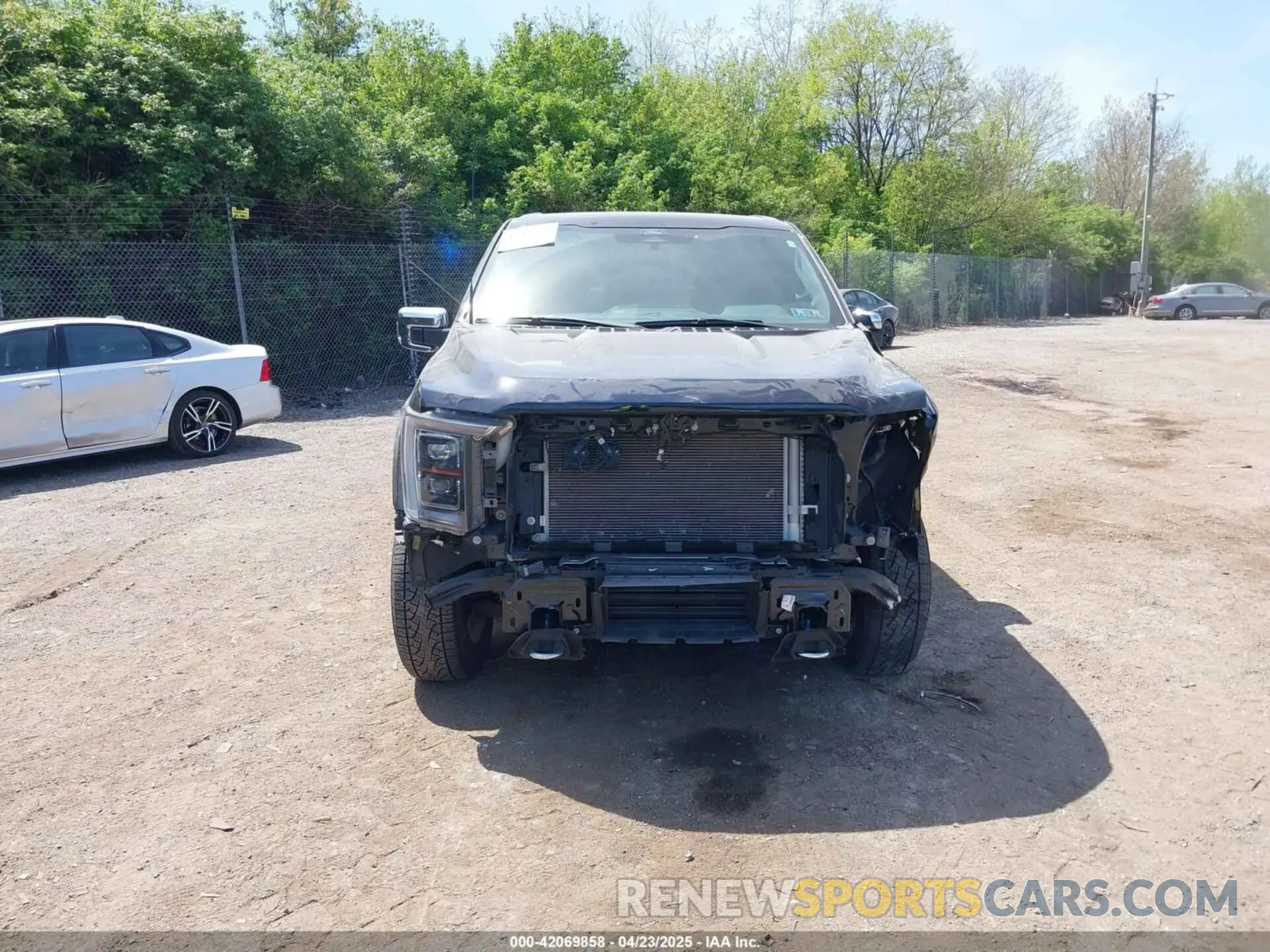 13 fotografías del automóvil dañado 1FTFW1E88NKF12498 FORD F-150 2022