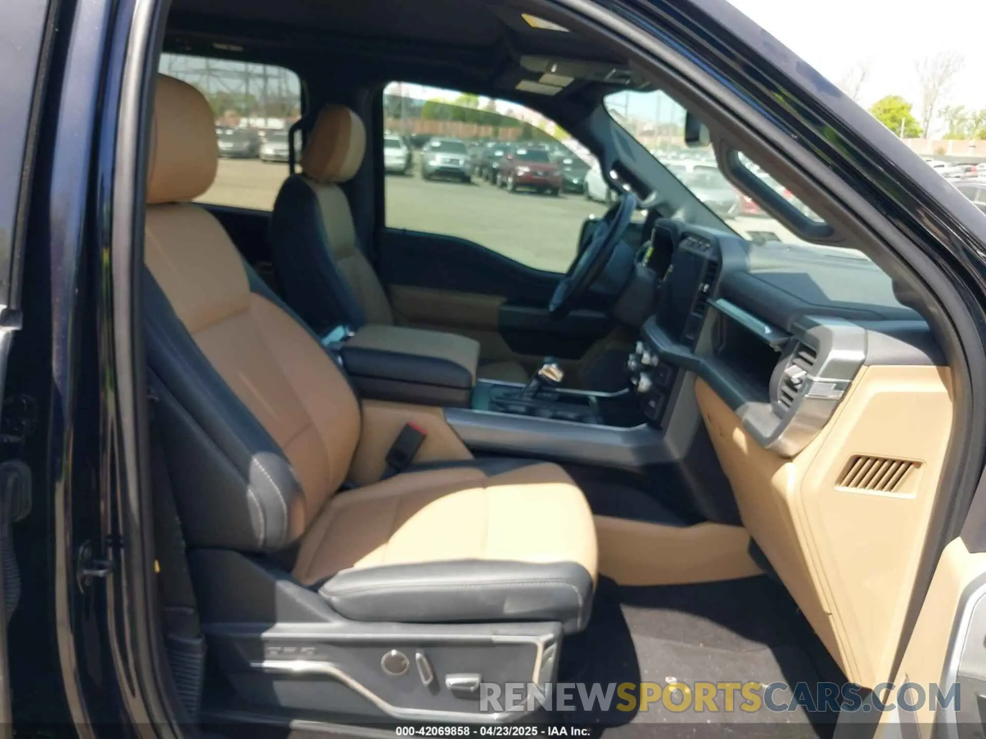 5 fotografías del automóvil dañado 1FTFW1E88NKF12498 FORD F-150 2022