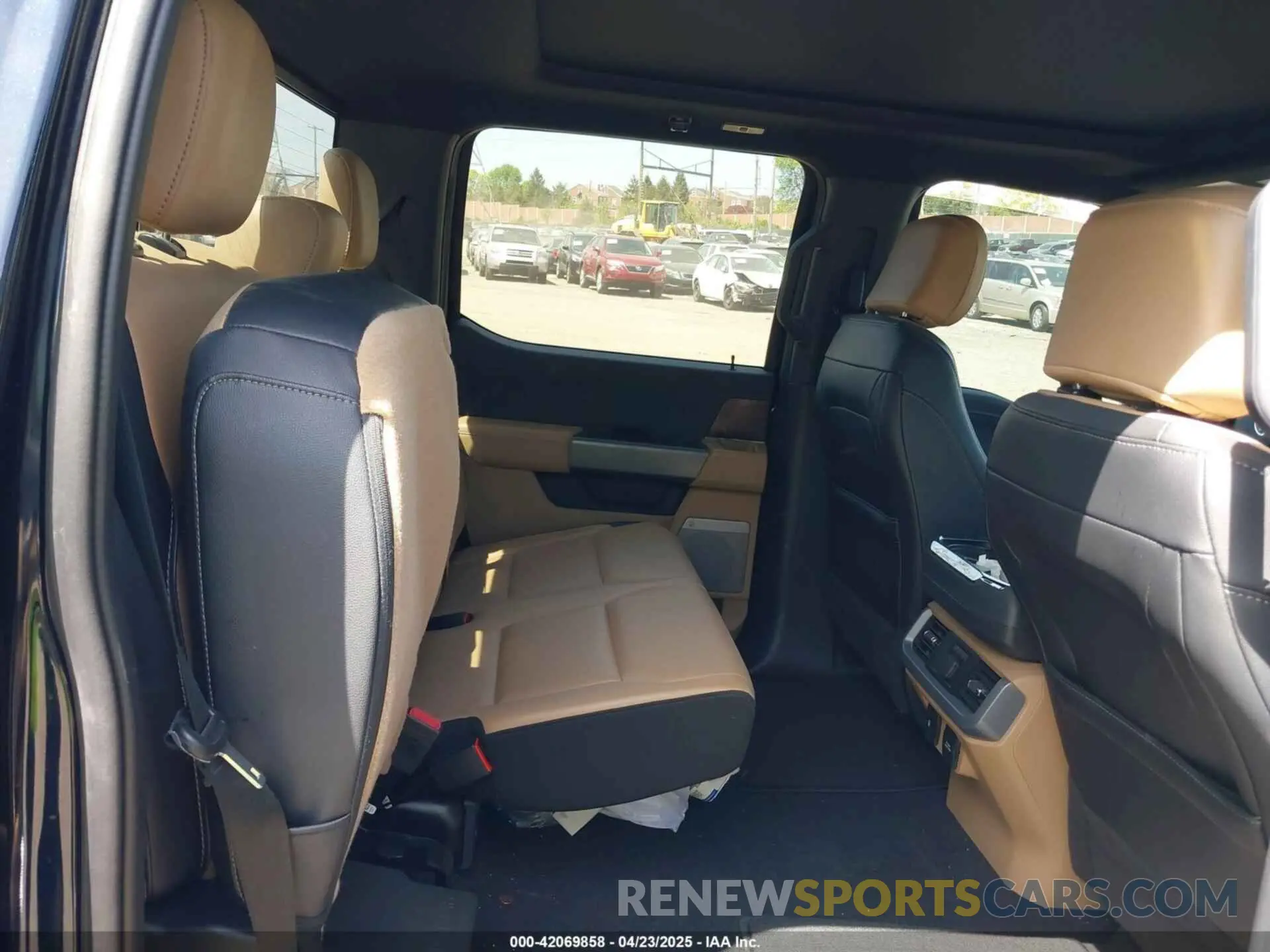 8 fotografías del automóvil dañado 1FTFW1E88NKF12498 FORD F-150 2022