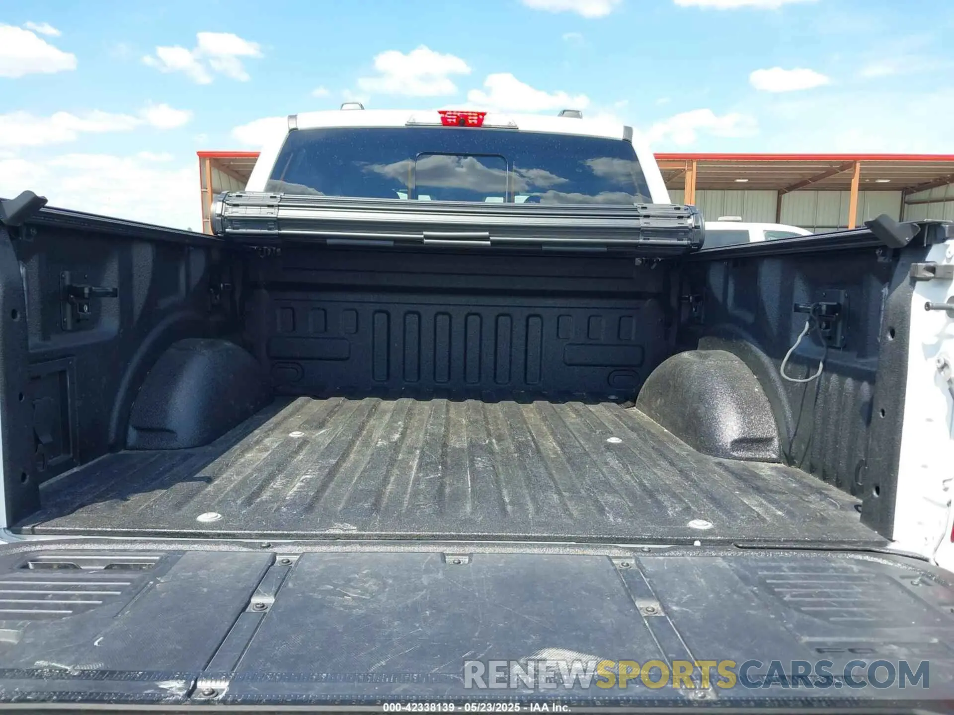 17 fotografías del automóvil dañado 1FTFW1E89NFB71217 FORD F-150 2022