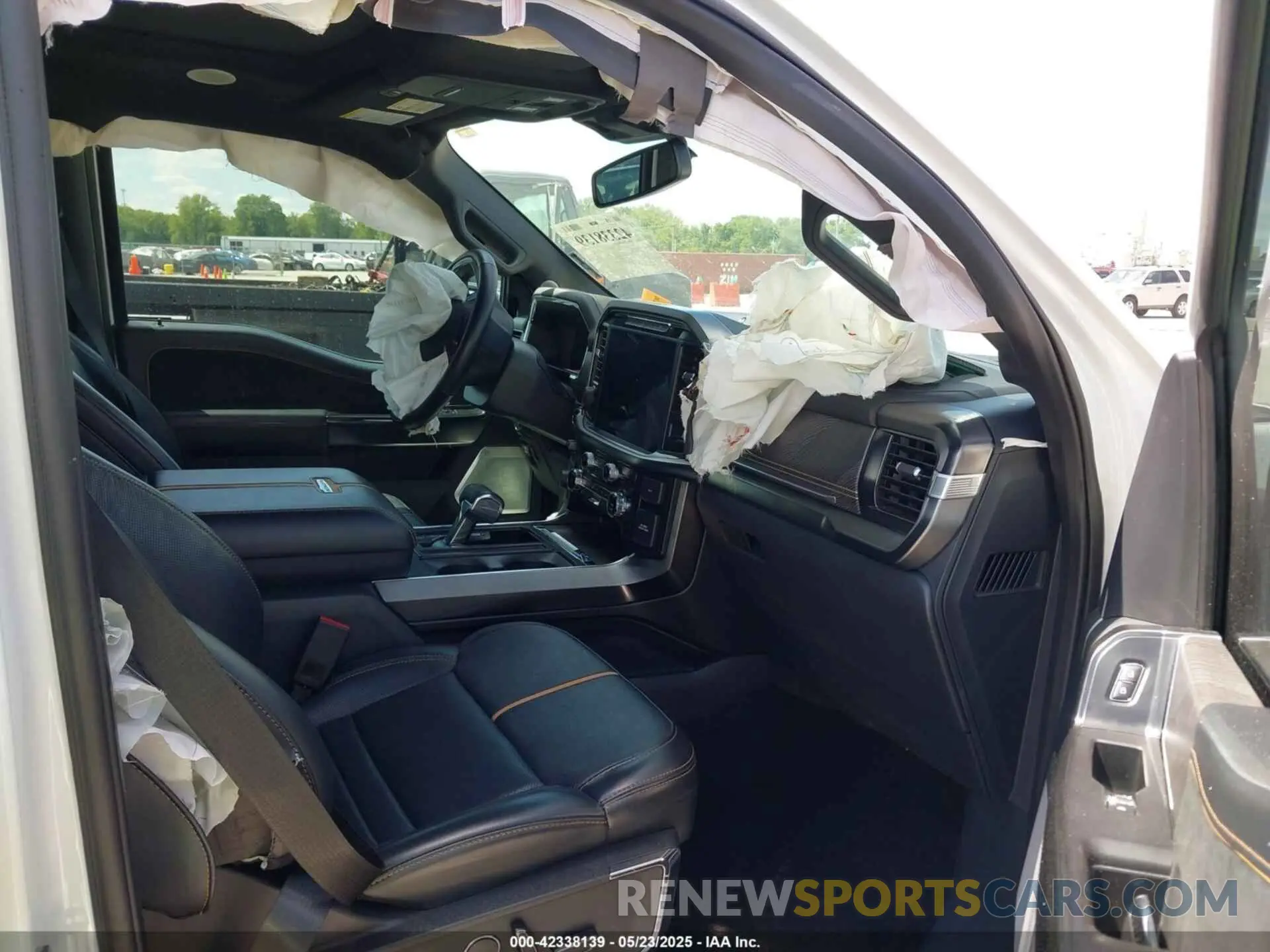 5 fotografías del automóvil dañado 1FTFW1E89NFB71217 FORD F-150 2022