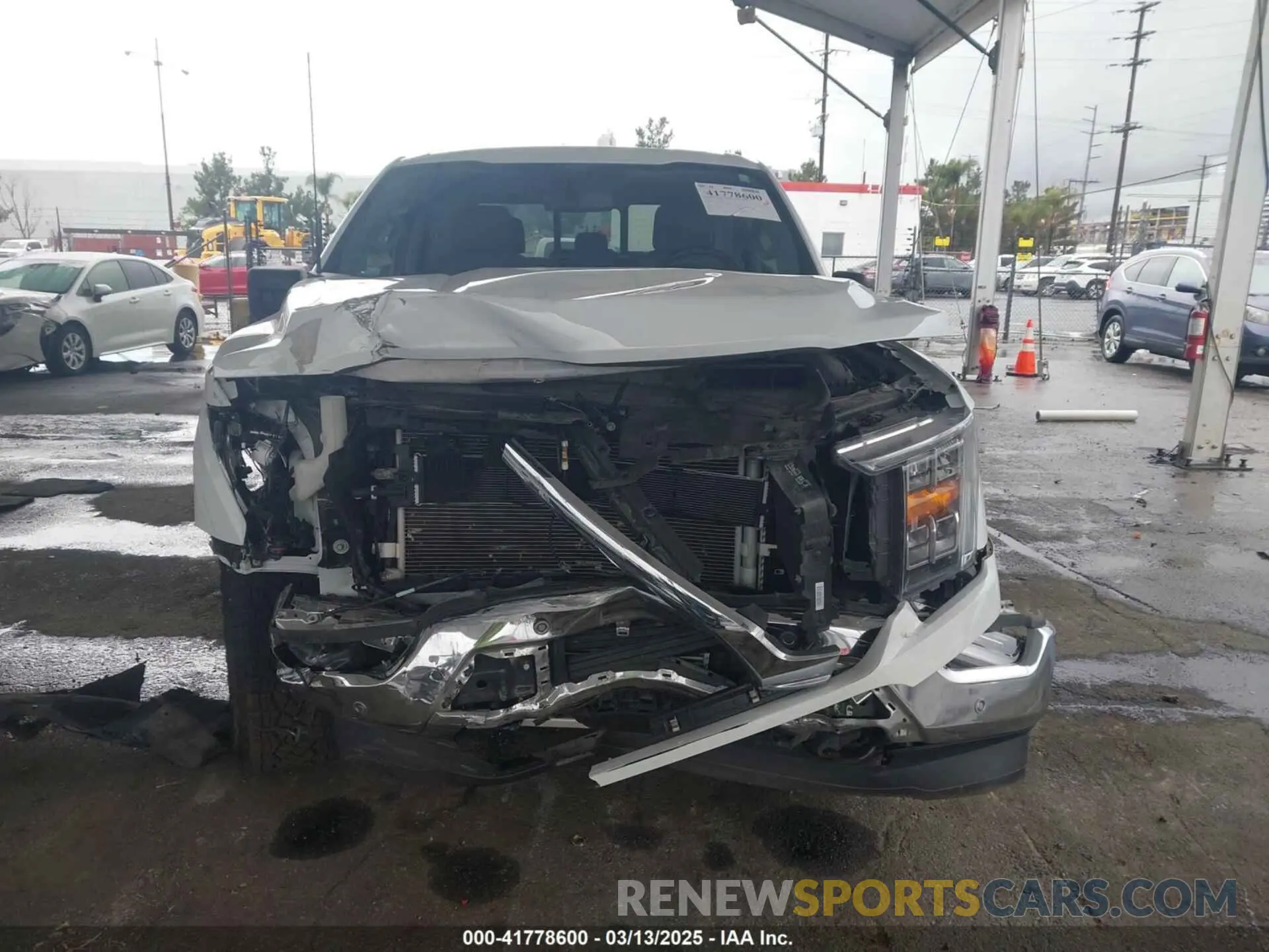 12 fotografías del automóvil dañado 1FTFW1ED7NFB06461 FORD F-150 2022